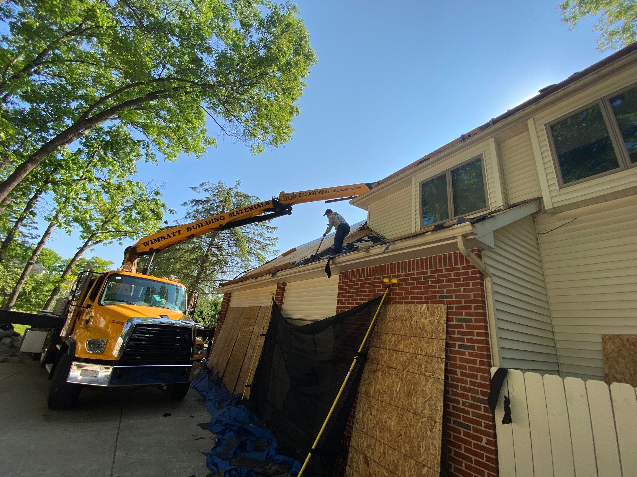 Roof Replacement using CertainTeed Landmark by 180 Contractors