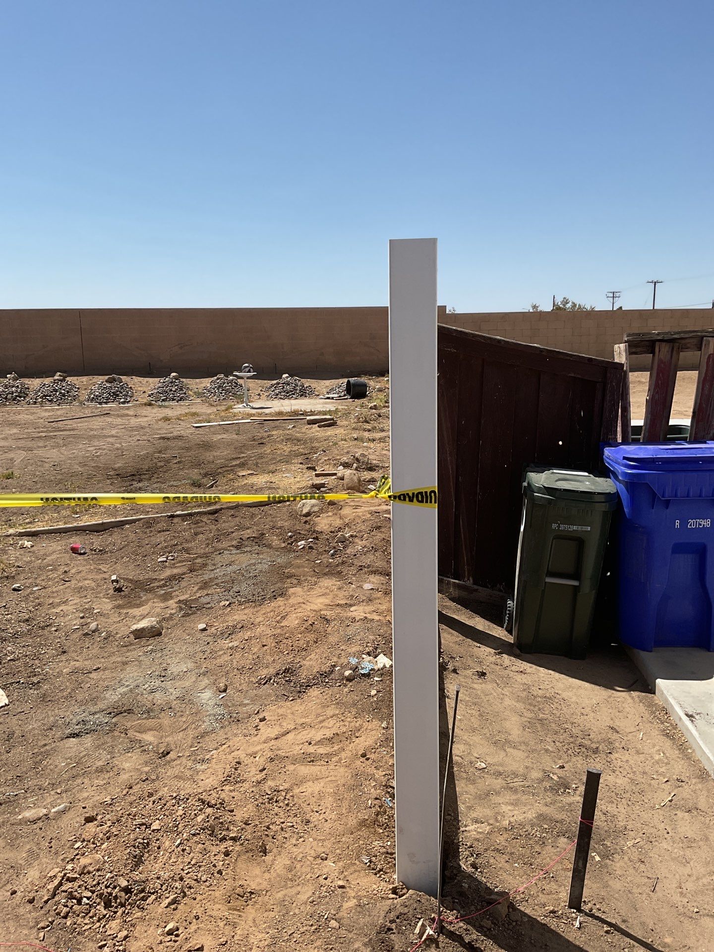 Fence Installation using Vinyl by Fence Guys Inc.