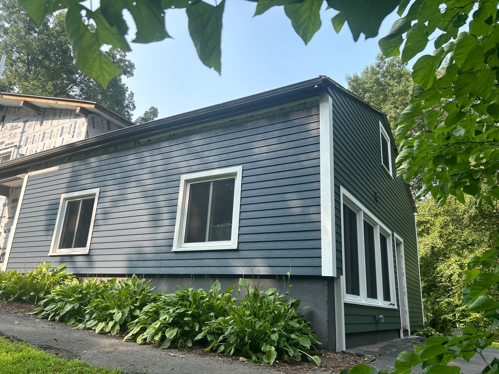 Everlast Composite installed in Acton, MA by UBrothers Construction