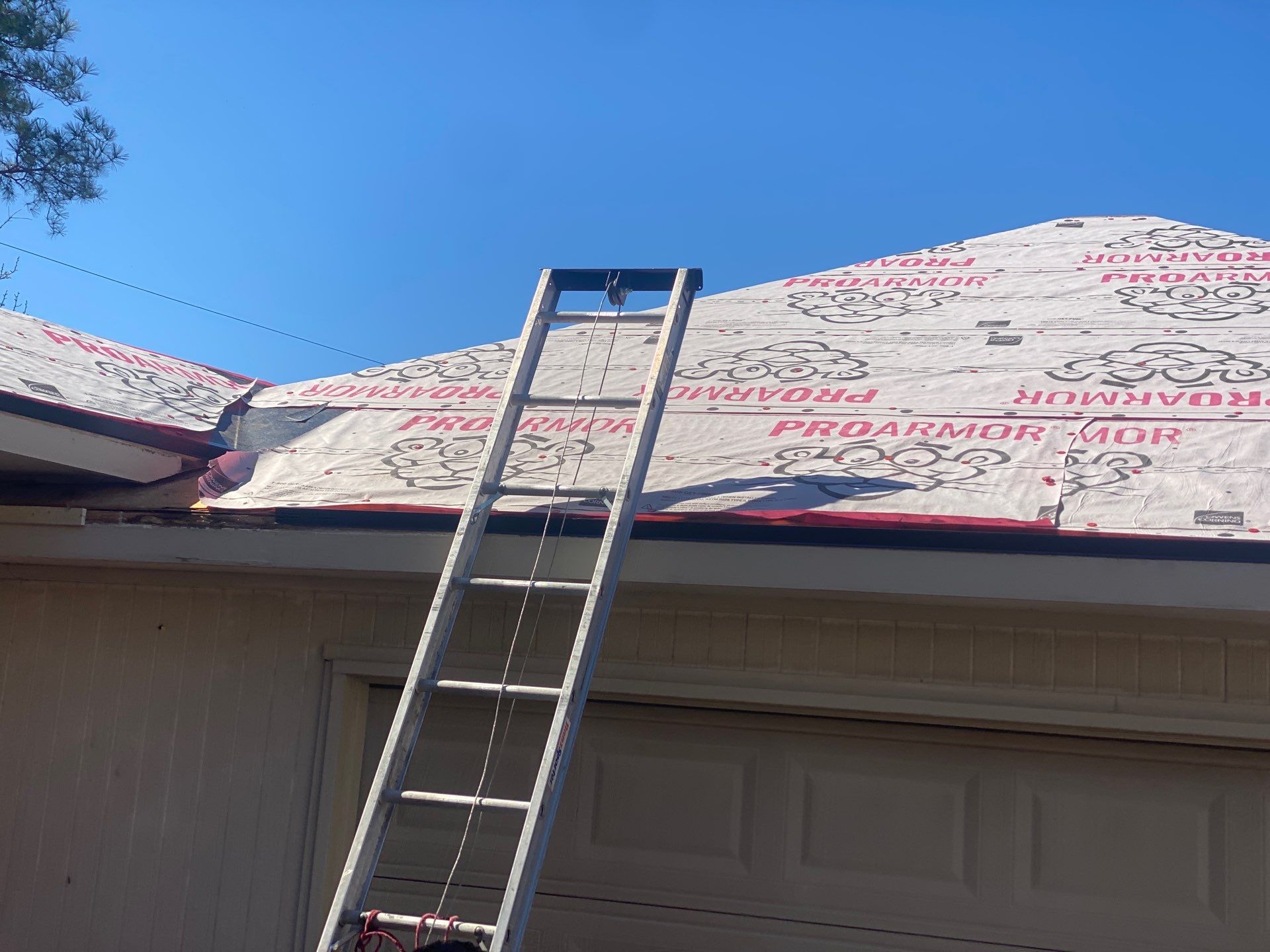 Residential Roofing Installation using Owen's Corning Duration (Lifetime) Shingles by Roof Repair Company