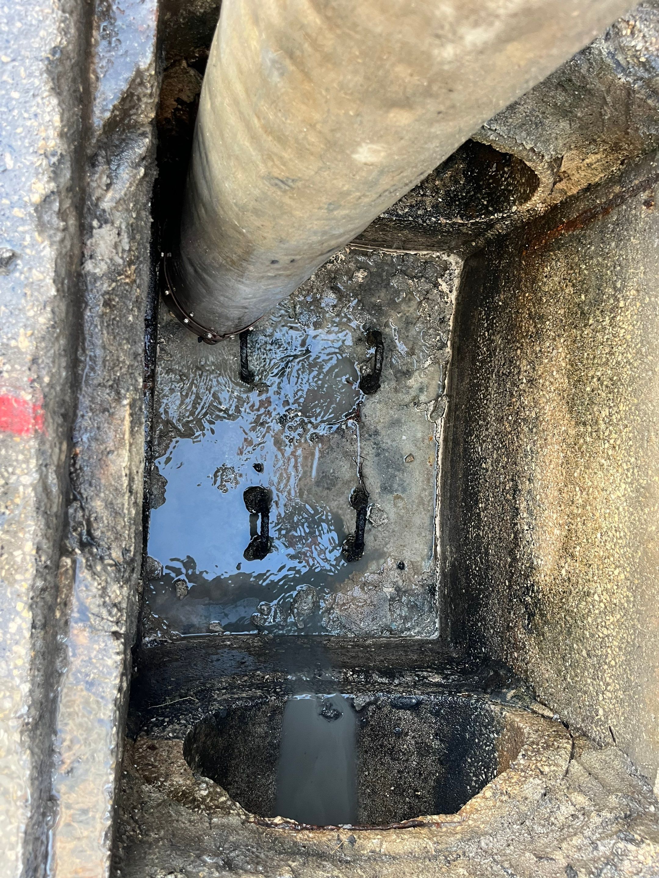 Condo Storm Water System Cleaning and Maintenance After Hurricane Ian by APS Power & Water