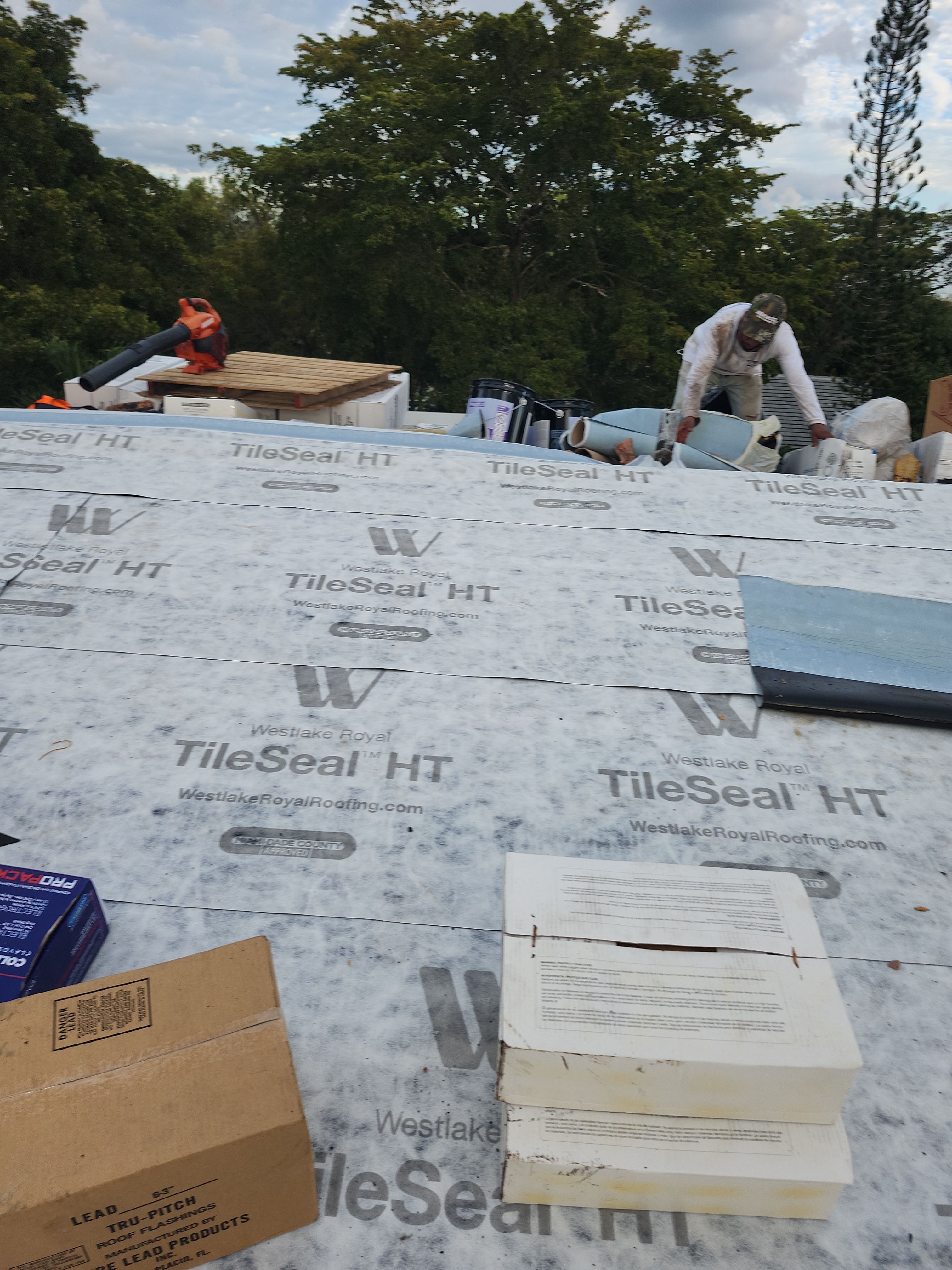 Top-Rated Tile Roof Repair & Replacement in Coral Springs by Aastro Roofing