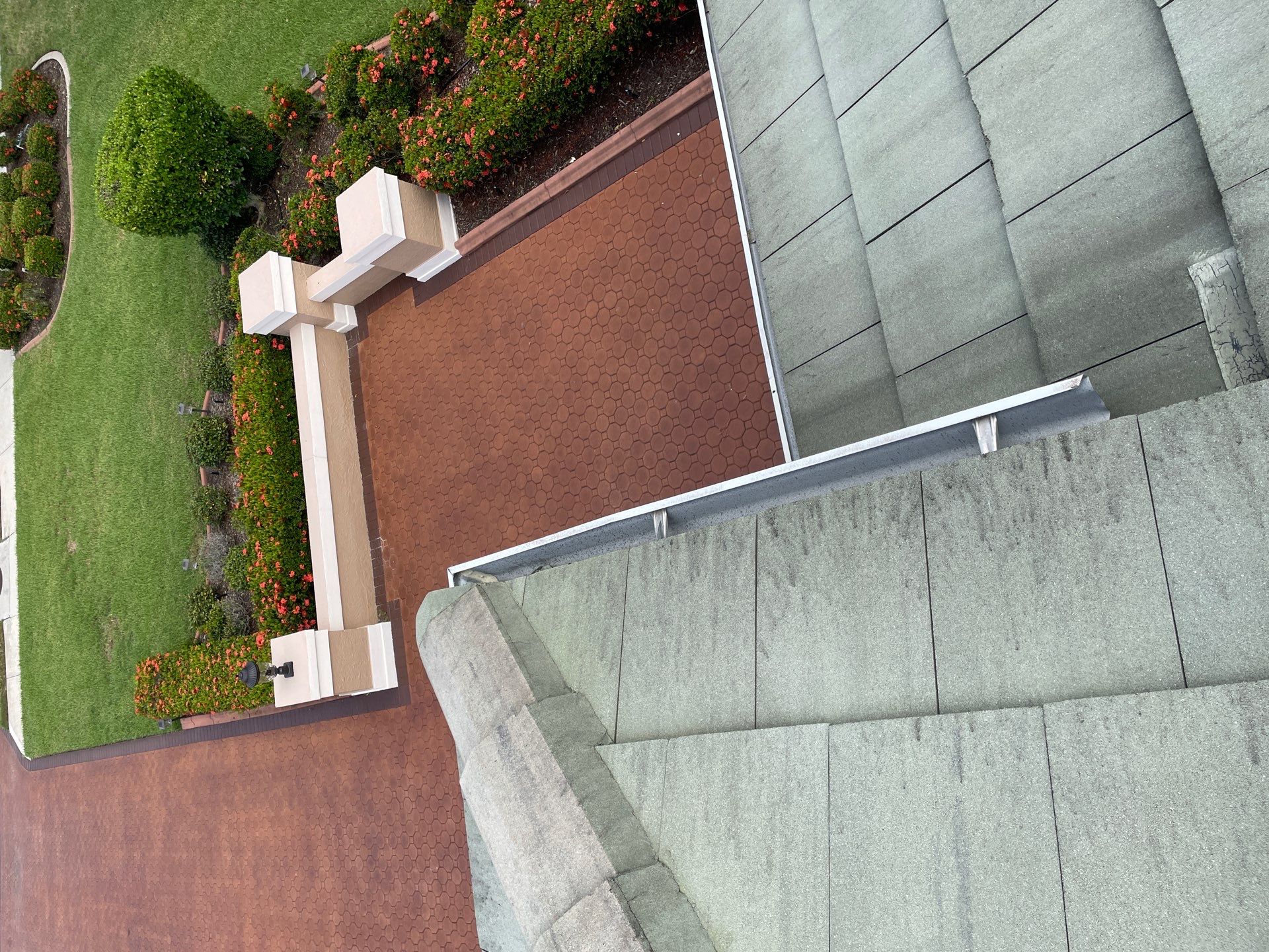 Gutter Cleaning Service in Parrish FL by Gutter Professors
