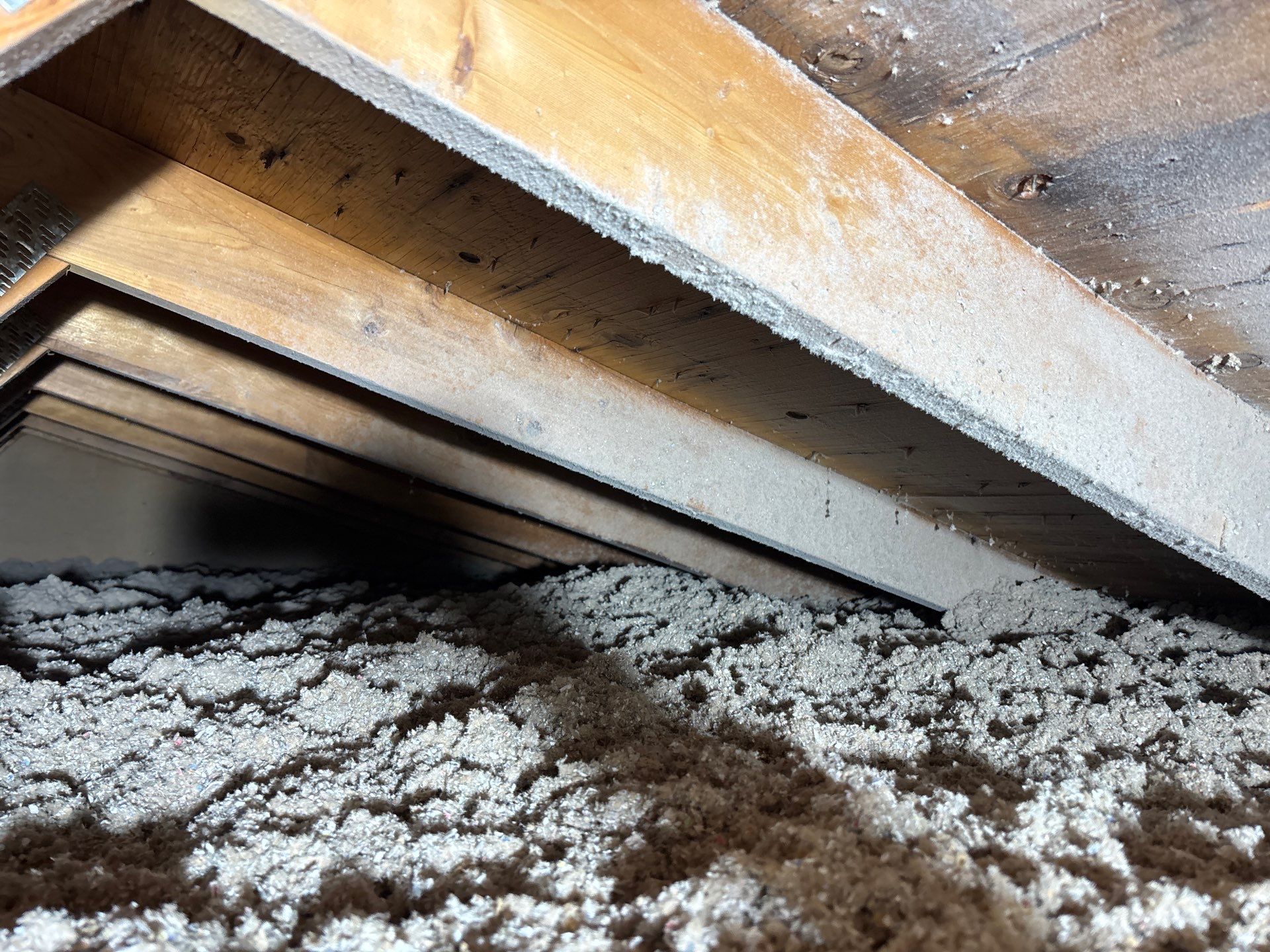 Stopping Ice Dams and Eliminating Drafts in Canonsburg, PA 15317 by Home Environment Solutions