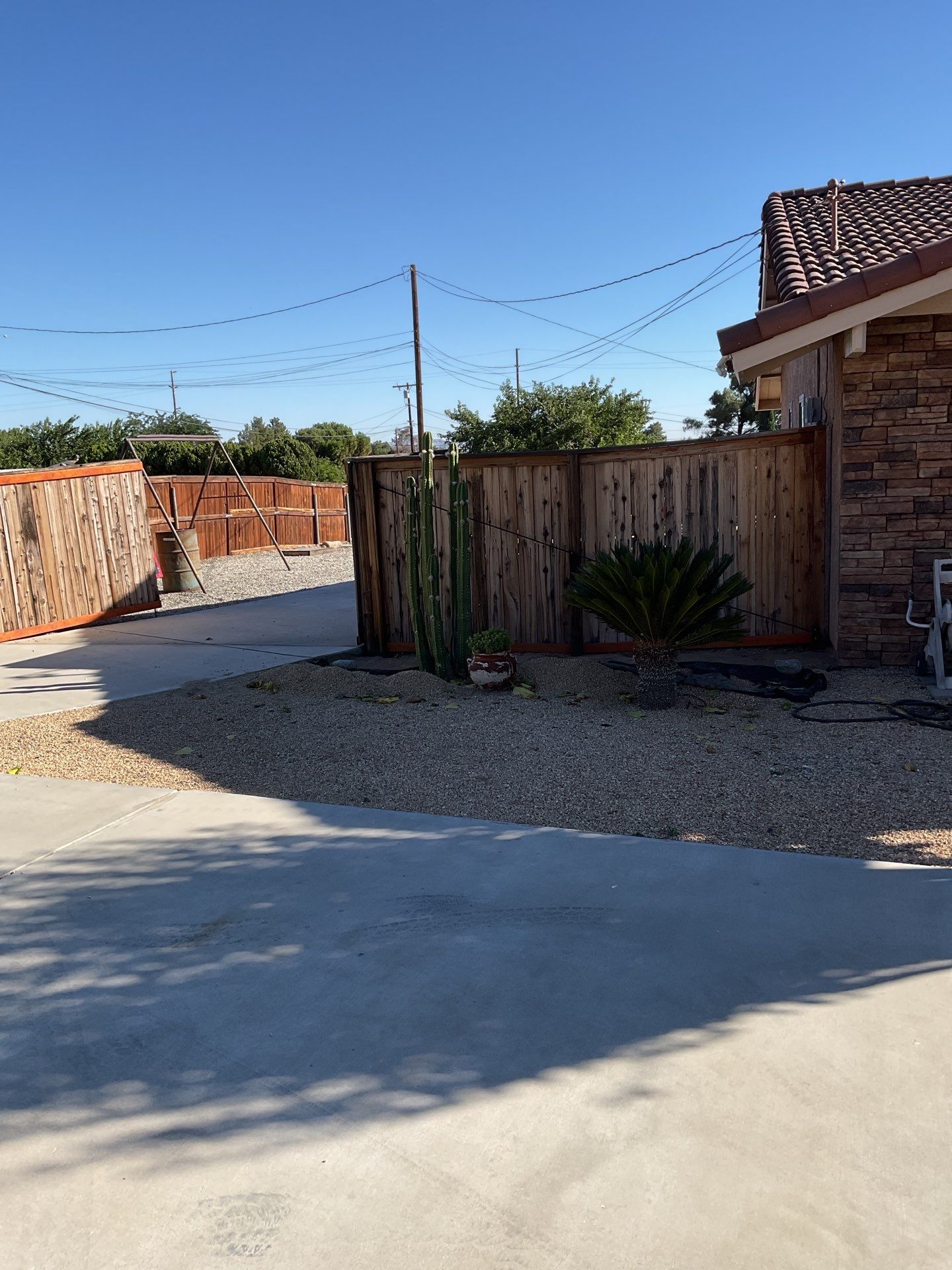 Fence Installation using Vinyl by Fence Guys Inc.