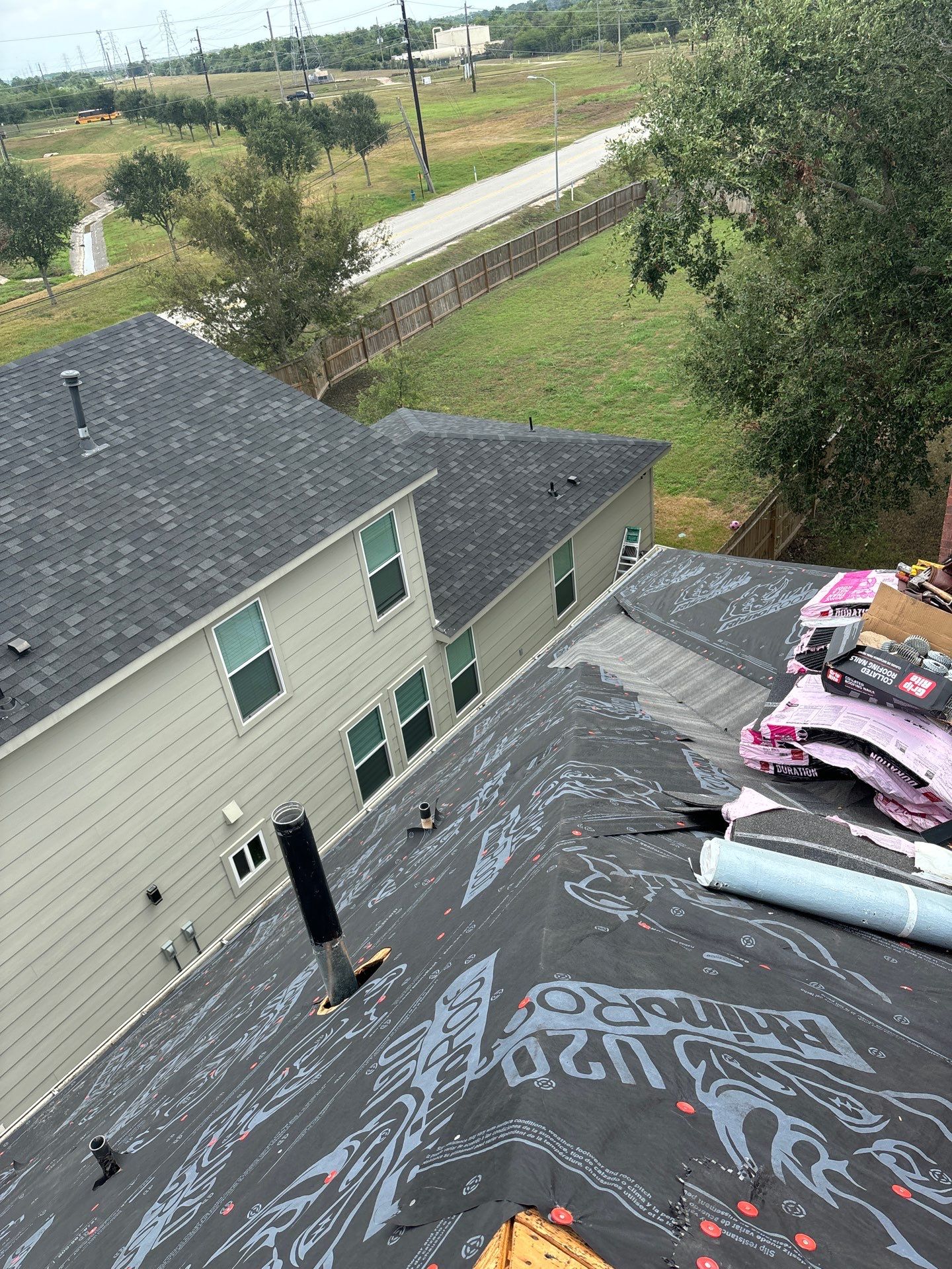 Residential Roofing Installation using Owen's Corning Duration (Lifetime) Shingles by Roof Repair Company