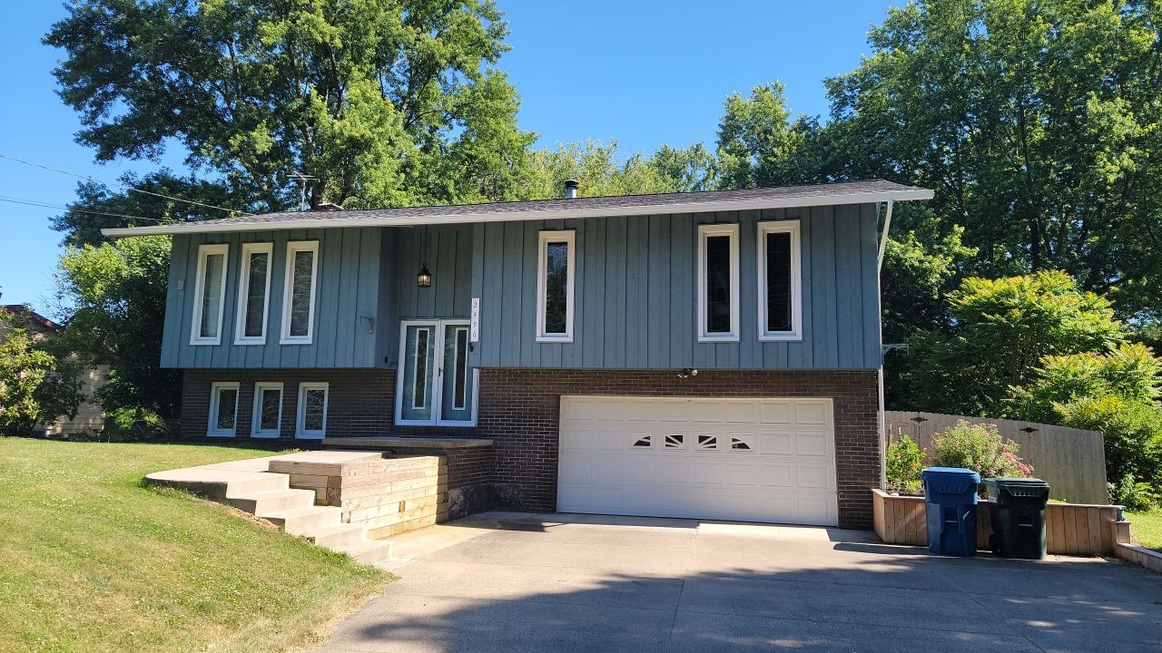 Brand: Atlas Pinnacle Color: Pristine Scotchgarde Pewter Drip: White by Eagle Eye Roofing