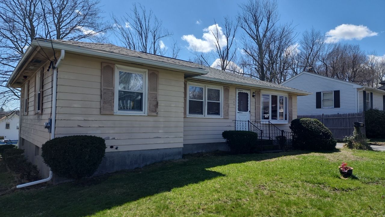 Siding Installation using Everlast Composite Siding by UBrothers Construction