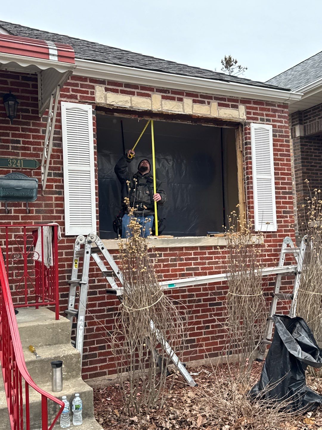 Picture window replacement using Lang Exterior Windows by Shingle Company Construction, Inc