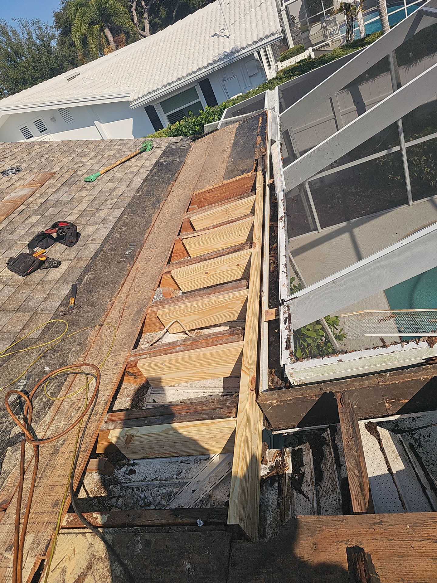 Project in Seminole 33776 by Mitchell Roofing Company LLC