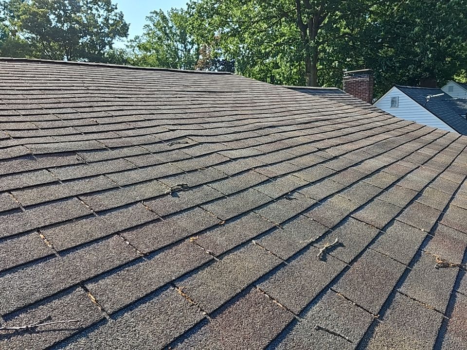 Atlas Pinnacle, Color: Weathered Wood, Drip Edge: Color: Royal Brown by Eagle Eye Roofing