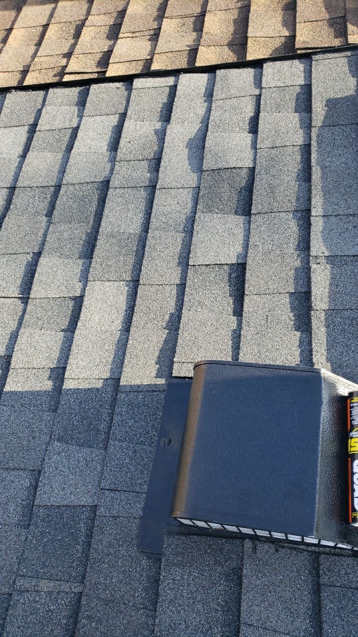 Springfield: CertainTeed Landmark Pro Designer Shingles in Max Def Pewterwood by RM Banning, Inc.