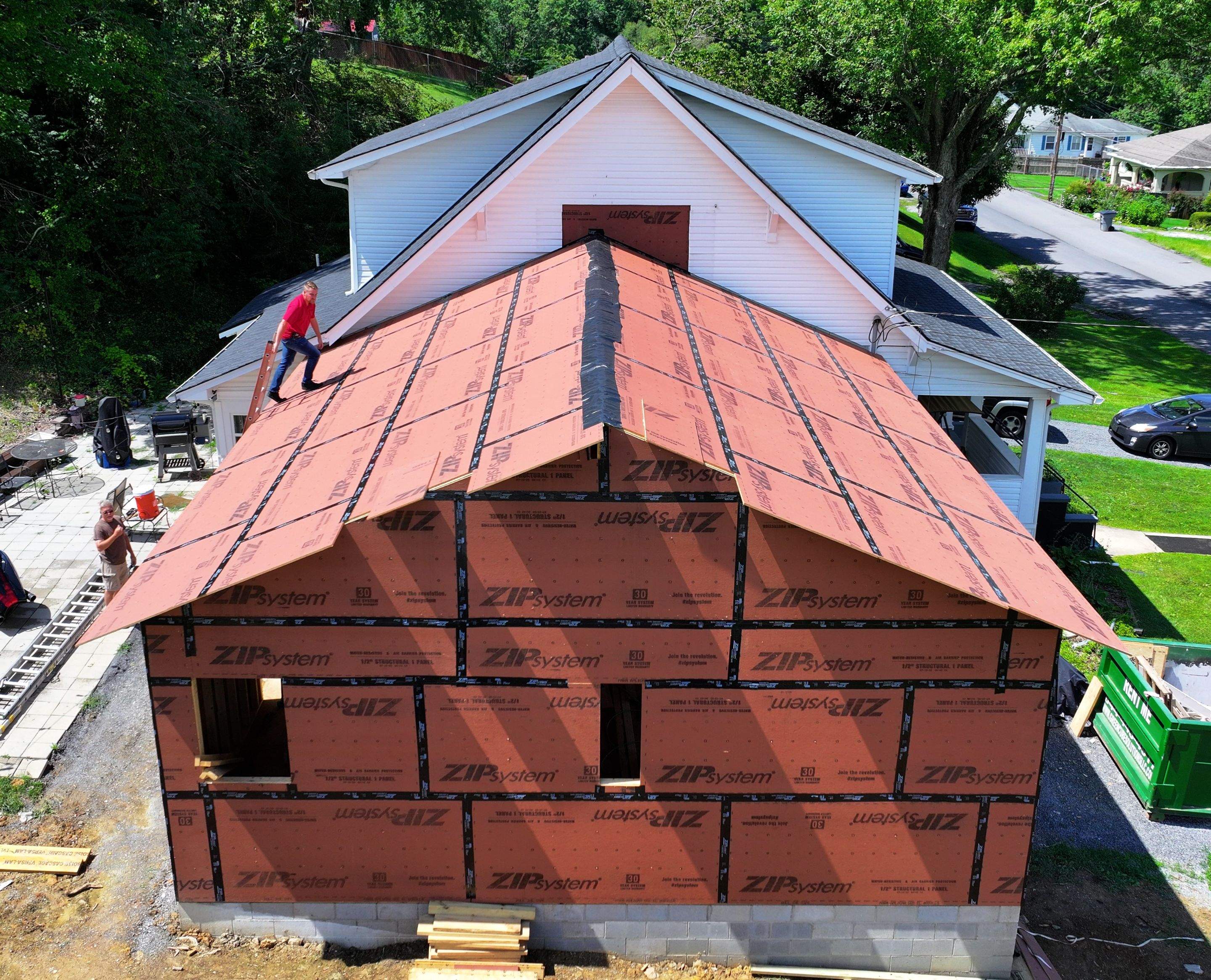 Short Residence by Omnia Roofing