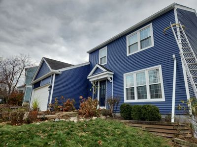 Siding Replacement using Certainteed Restoration Classic D4 Midnight Blue