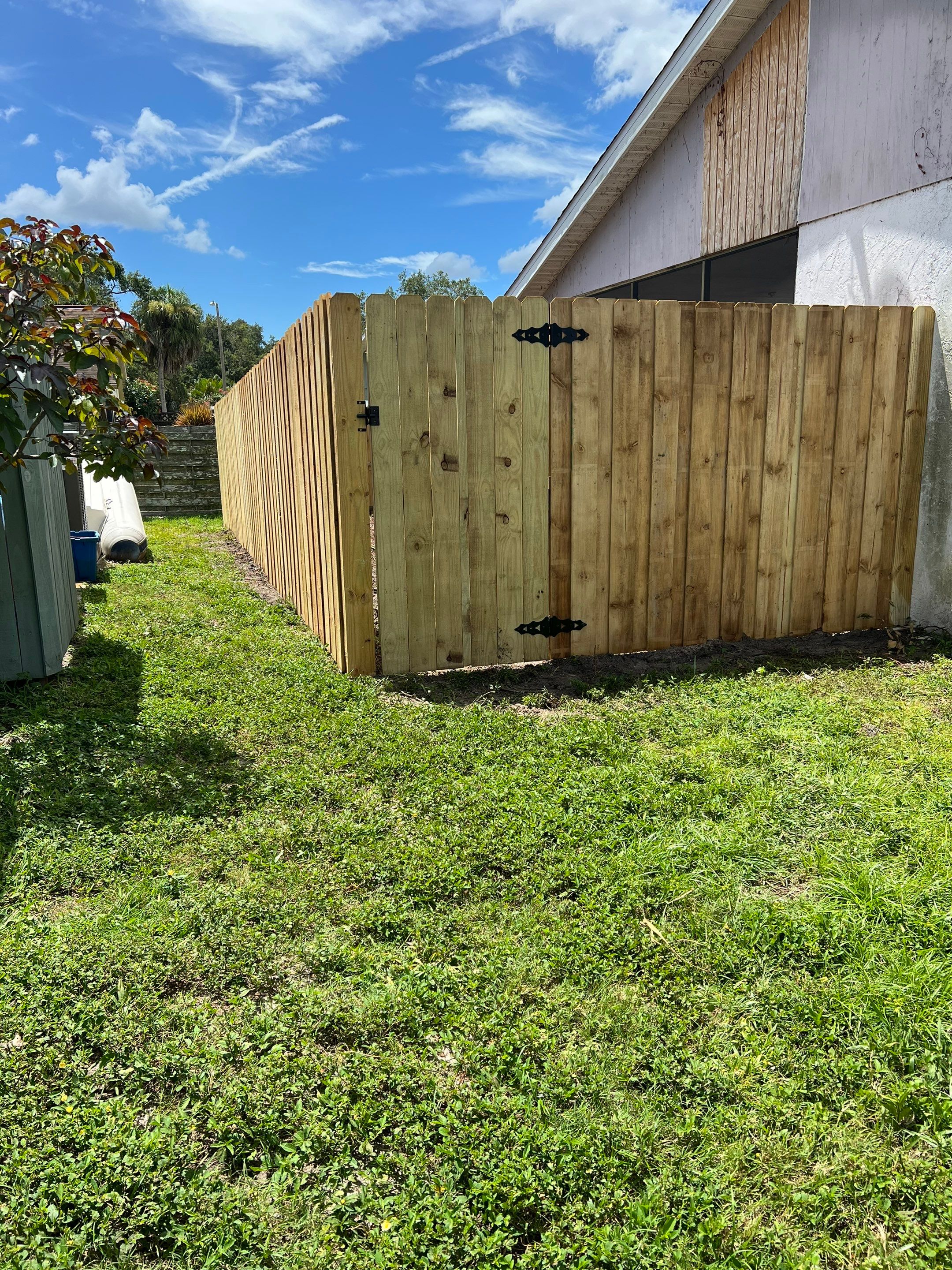 Bradenton, FL 6ft. Tall Board on Board Privacy Fence  by Asap fence and gates, LLC