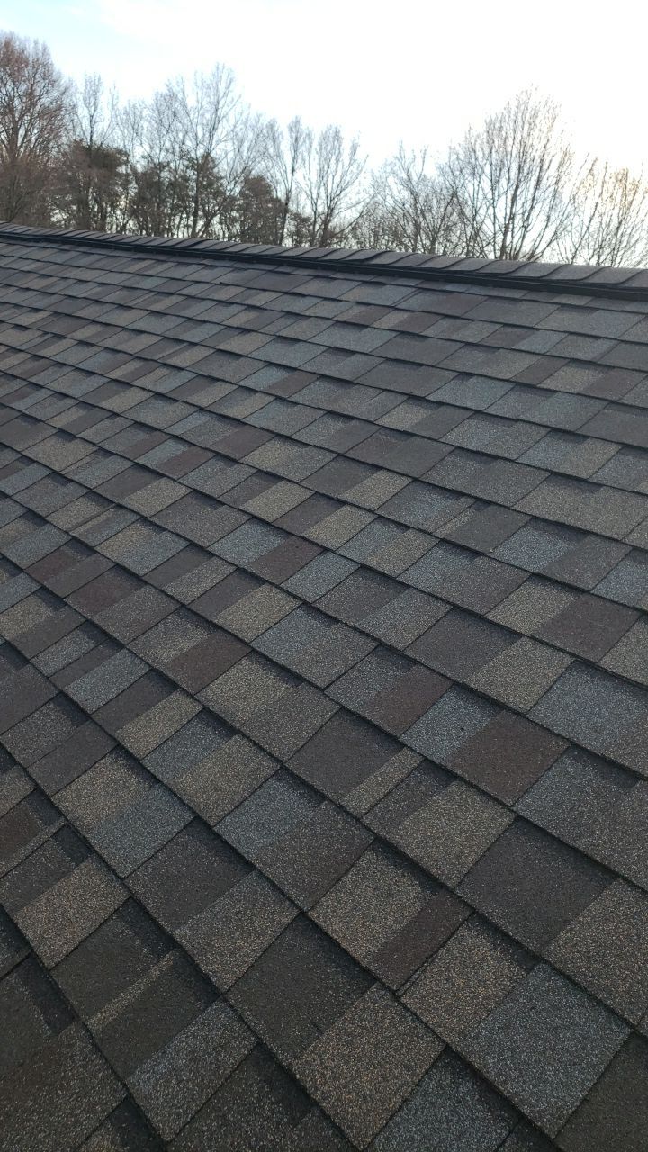 Fairfax Station: CertainTeed Landmark Pro Designer Shingles in Max Def Weathered Wood by RM Banning, Inc.