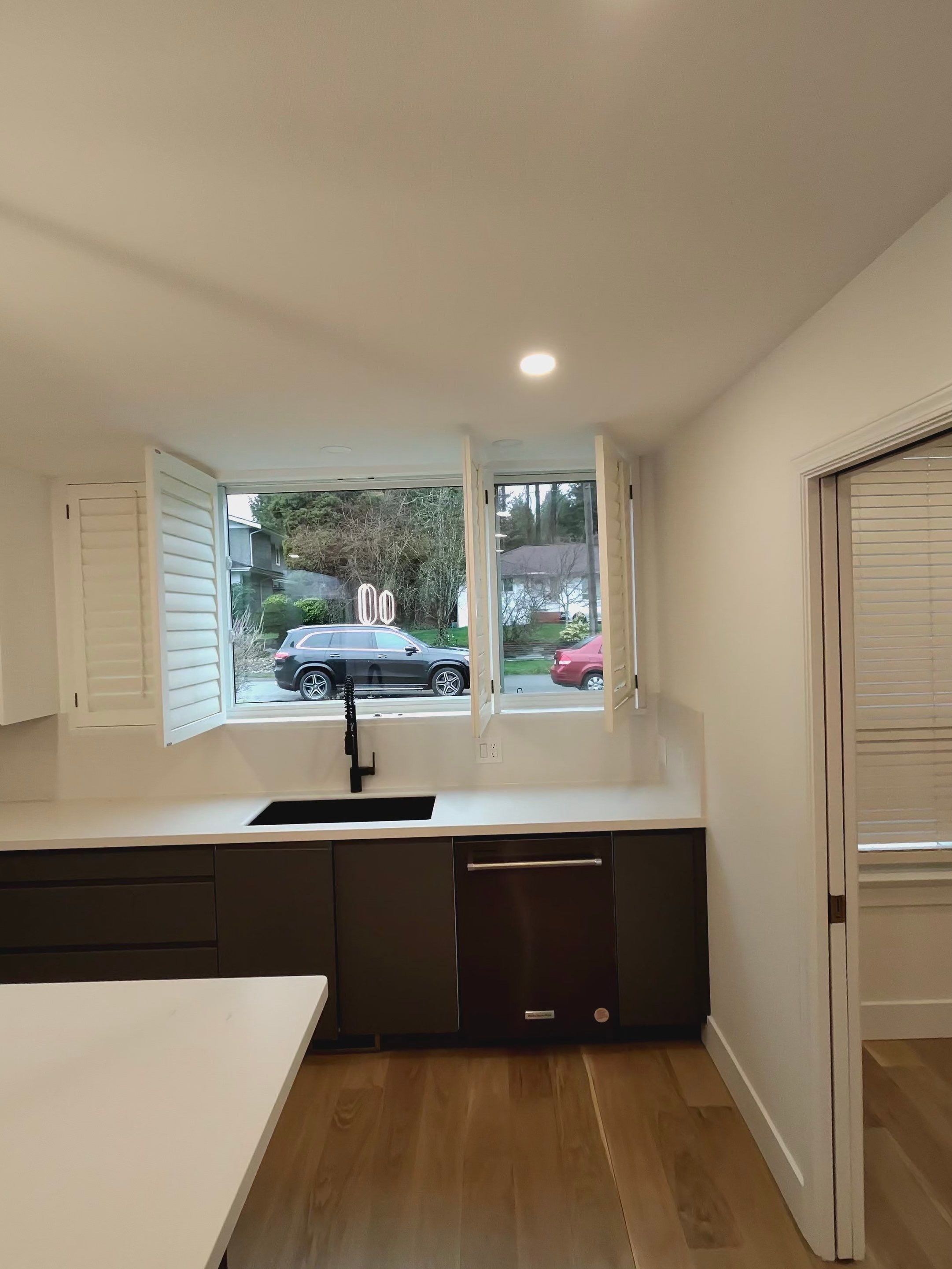 Move in Repair for Sycamore Property In West Vancouver  by YVR Construction Group