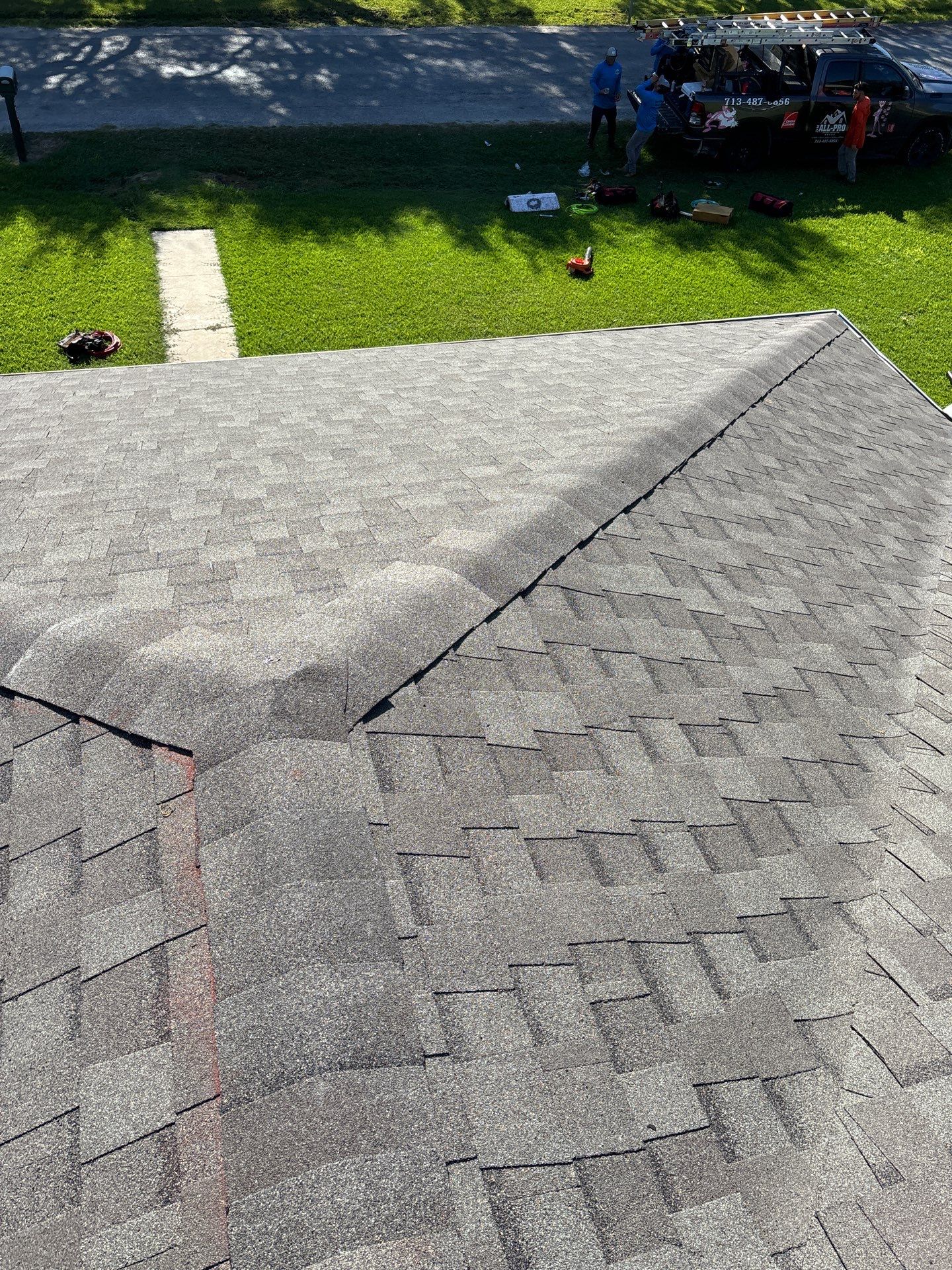 Residential Roofing Installation using Owen's Corning Duration (Lifetime) Shingles by Roof Repair Company
