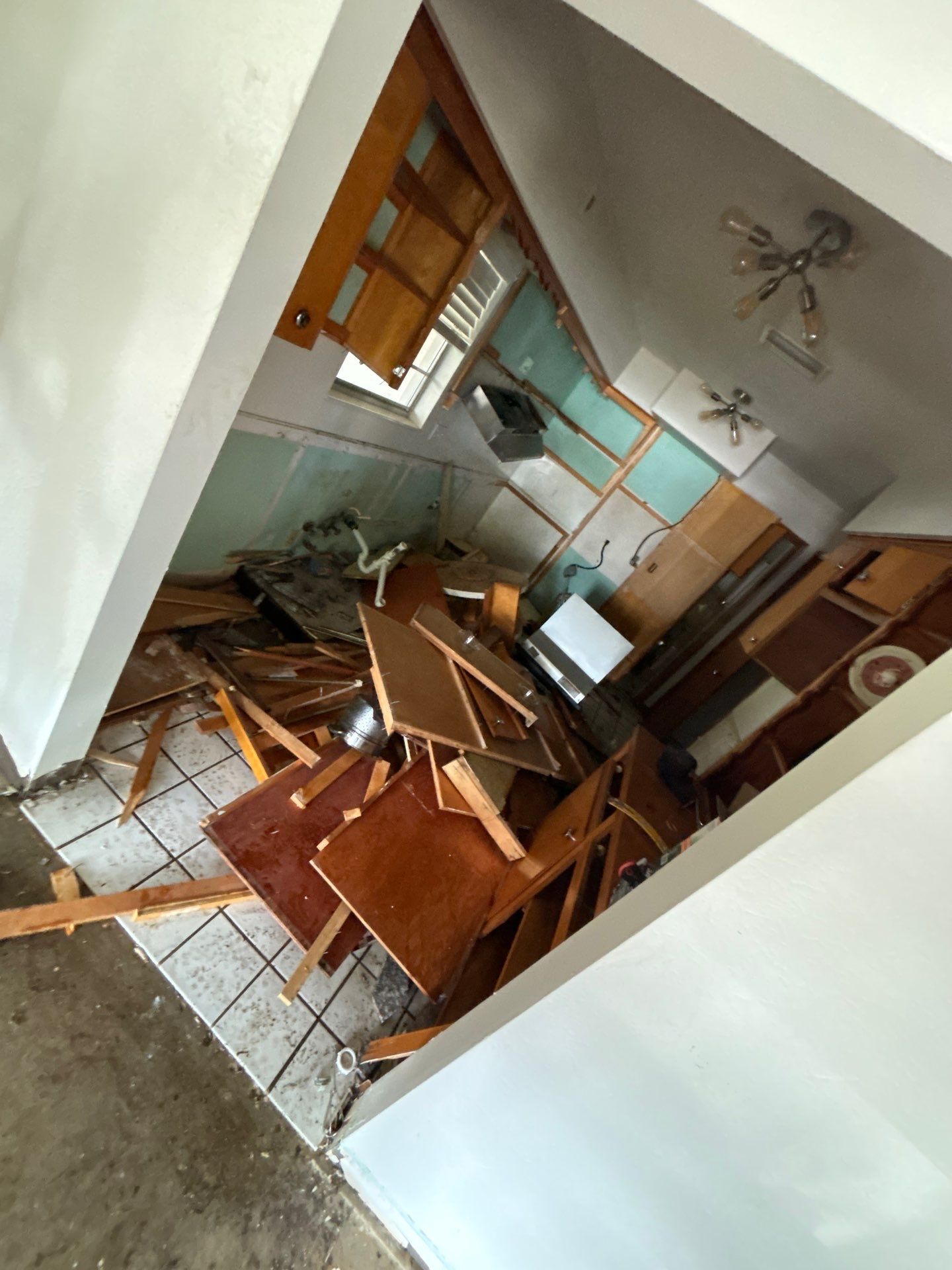 Water Mitigation by Ampm Restoration Services 