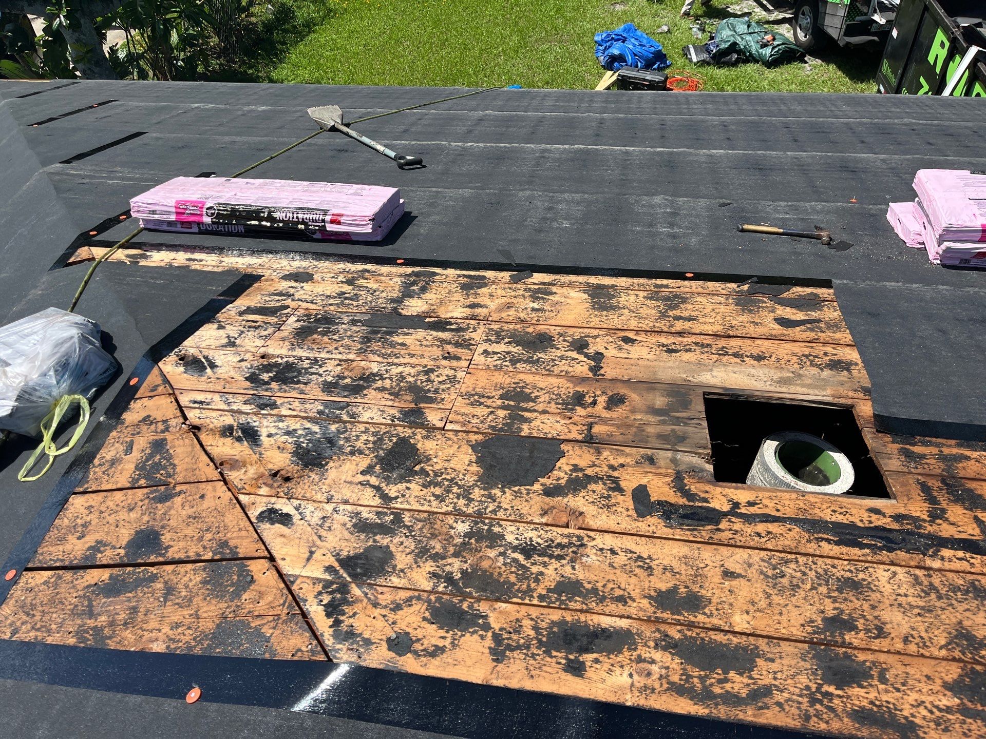 Project in Gulfport 33707 by Mitchell Roofing Company LLC 