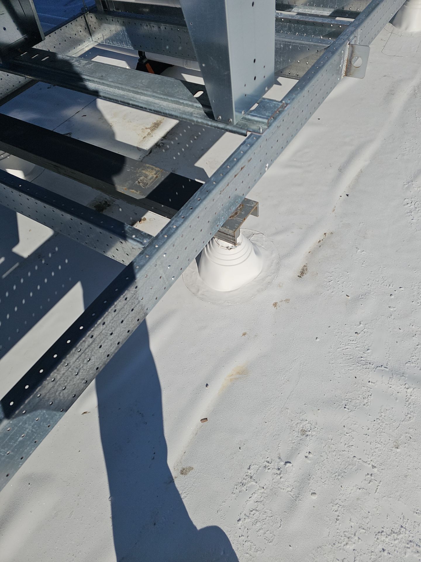 Commercial Roofing Installation using Insulated roof and wall panels by Nitro Roofing and Construction