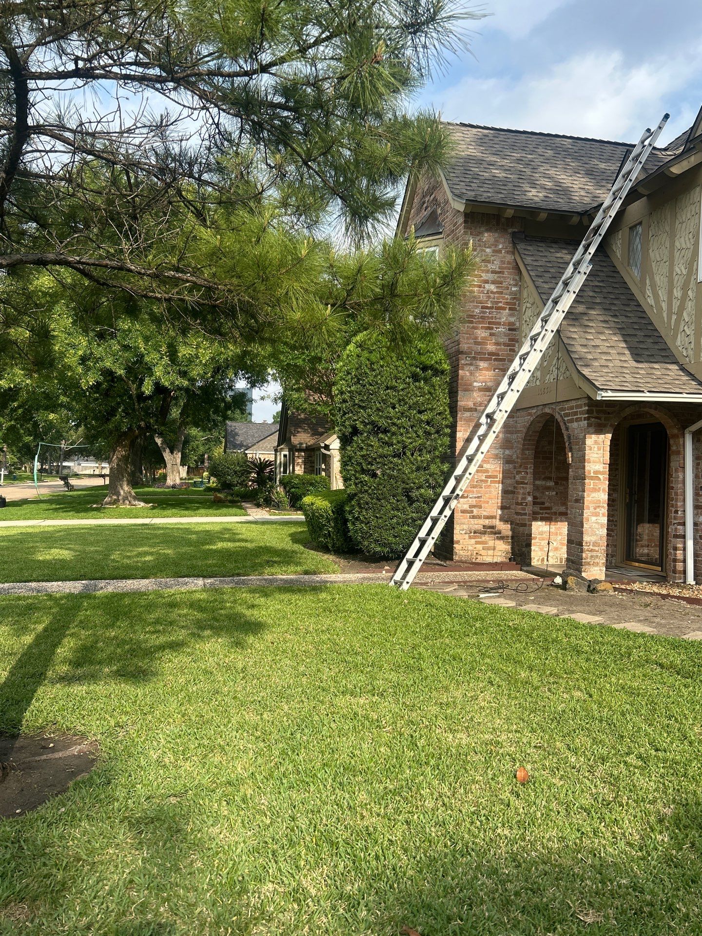 Roof Replacement in Houston TX by Roof Repair Company