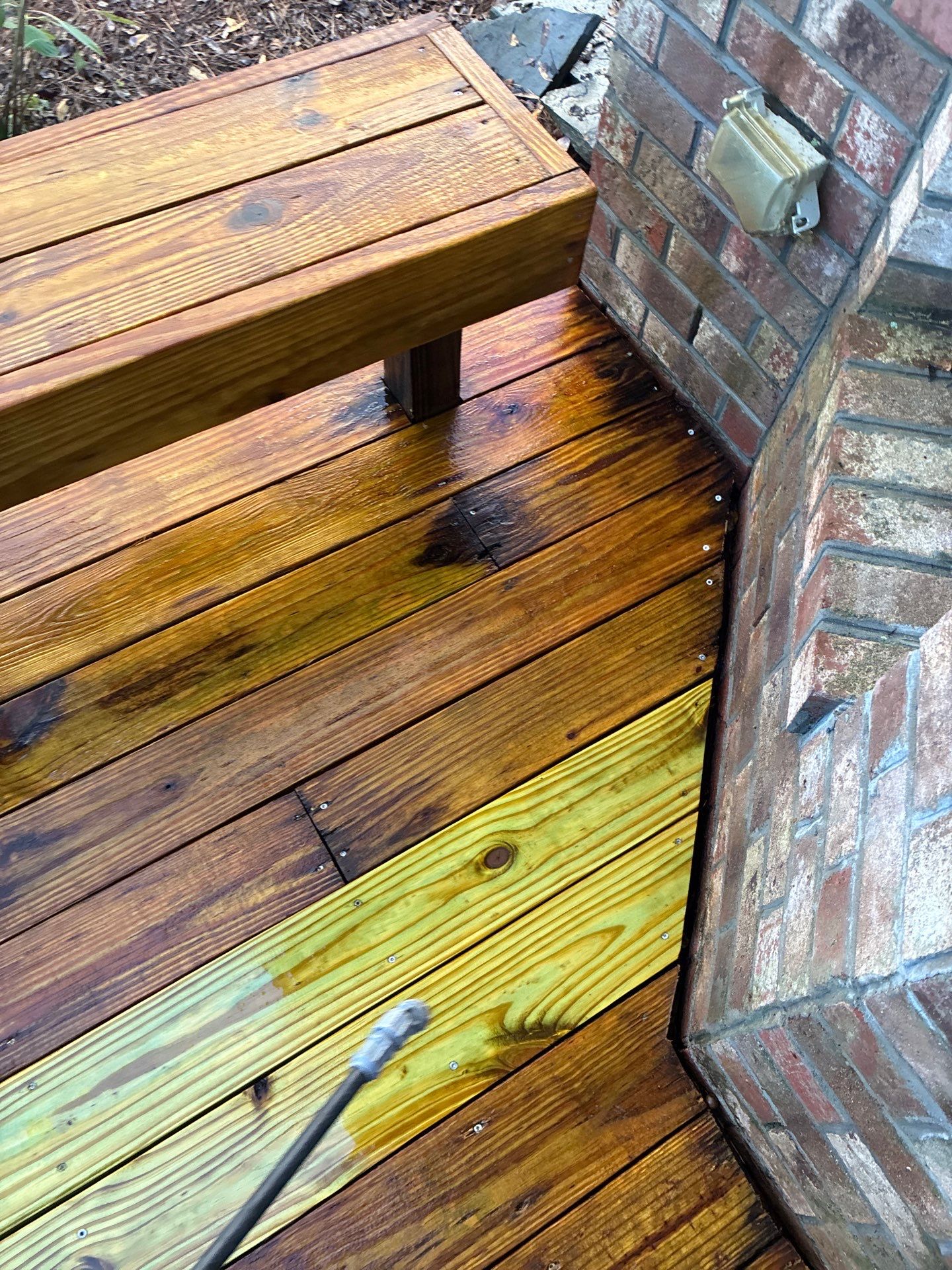 Deck using Wood Sealant by DuraSeal