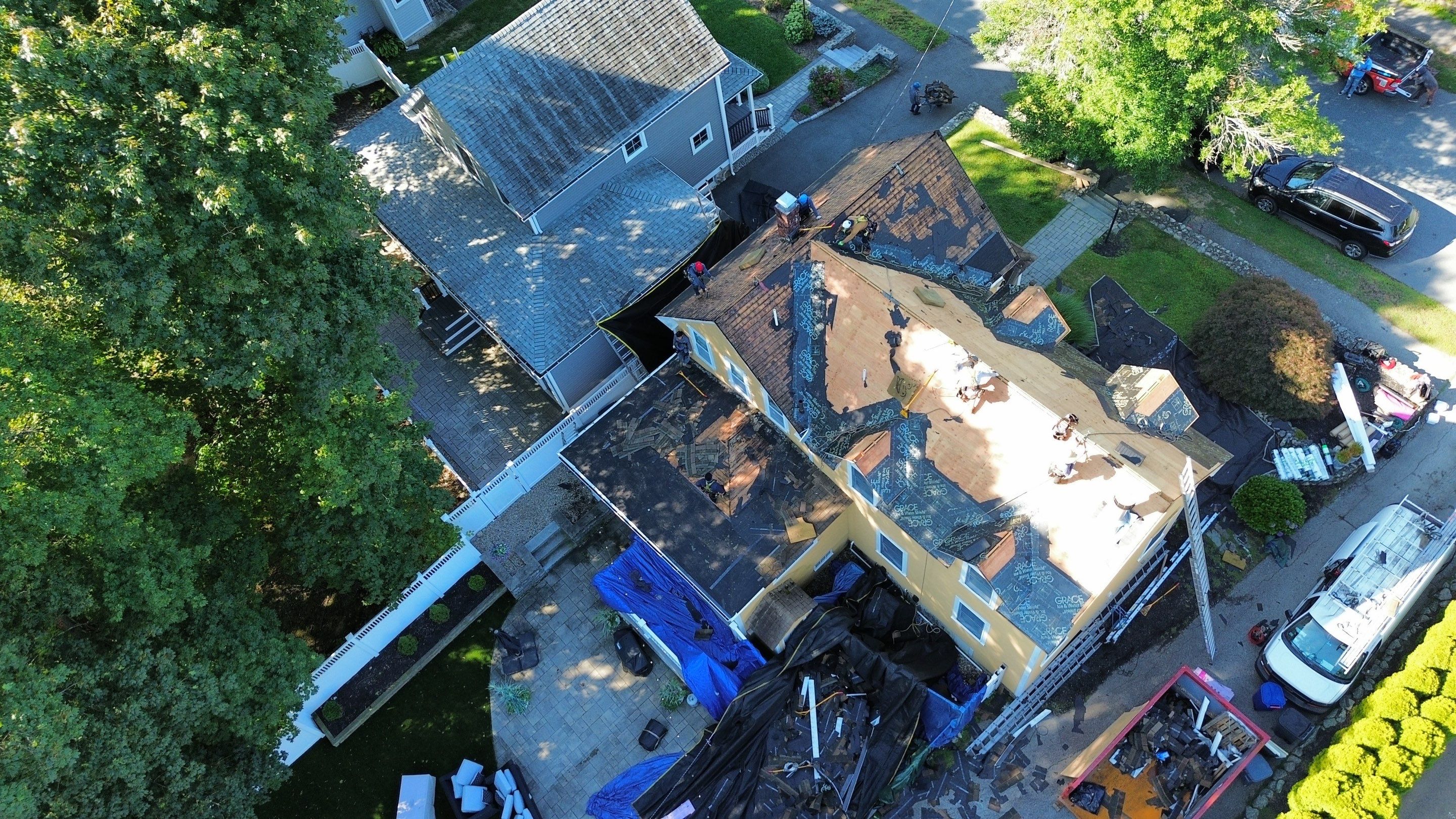 Roof & EPDM Flat Roof Installation – Andover, MA by Mighty Dog Roofing of Greater Middlesex County