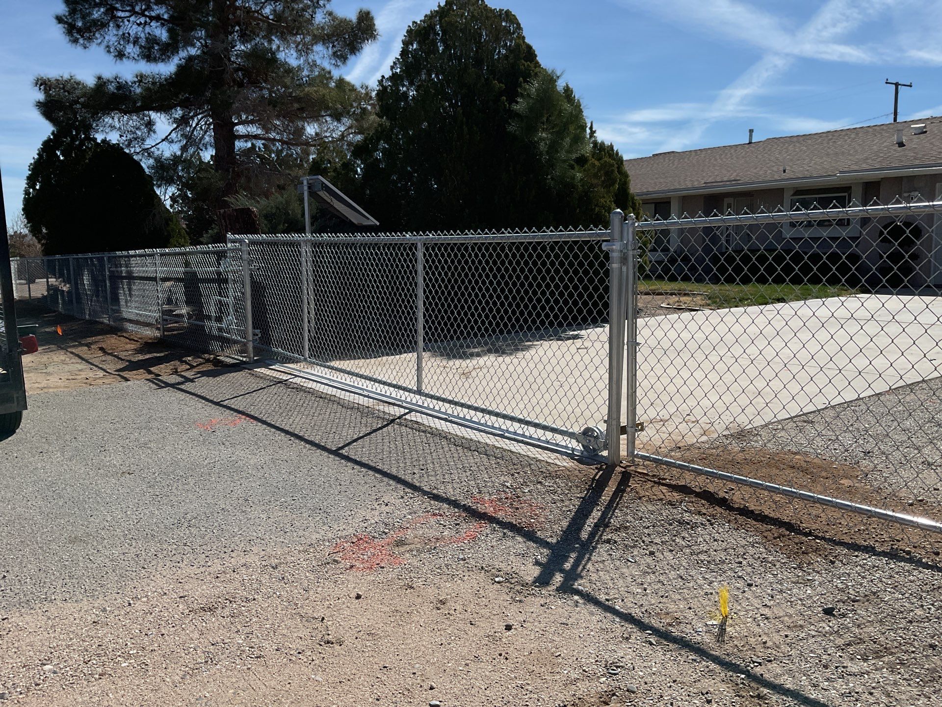 Fence Installation using chain -link by Fence Guys Inc.