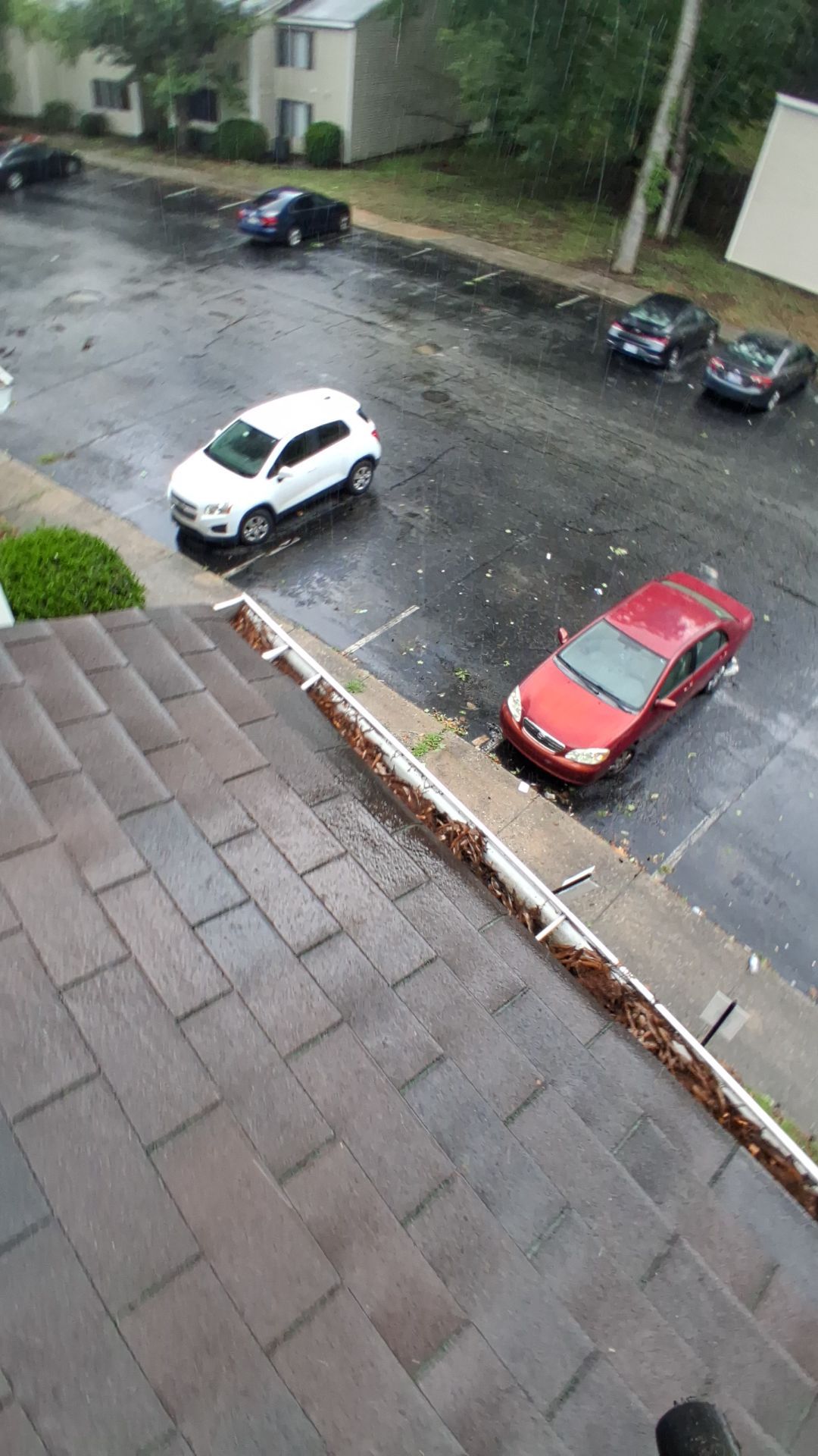 HOA gutter cleaning before photo.