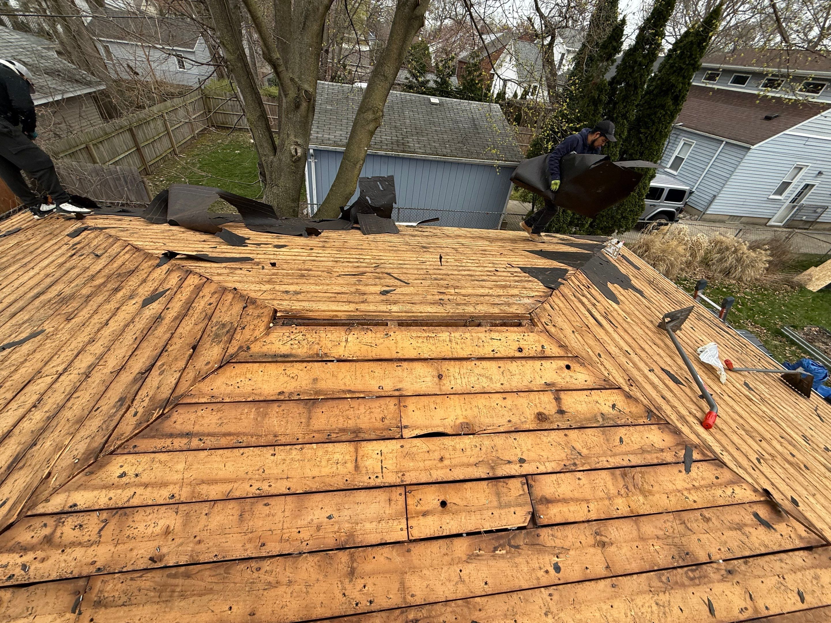 Project in Ferndale by Eave Roofing