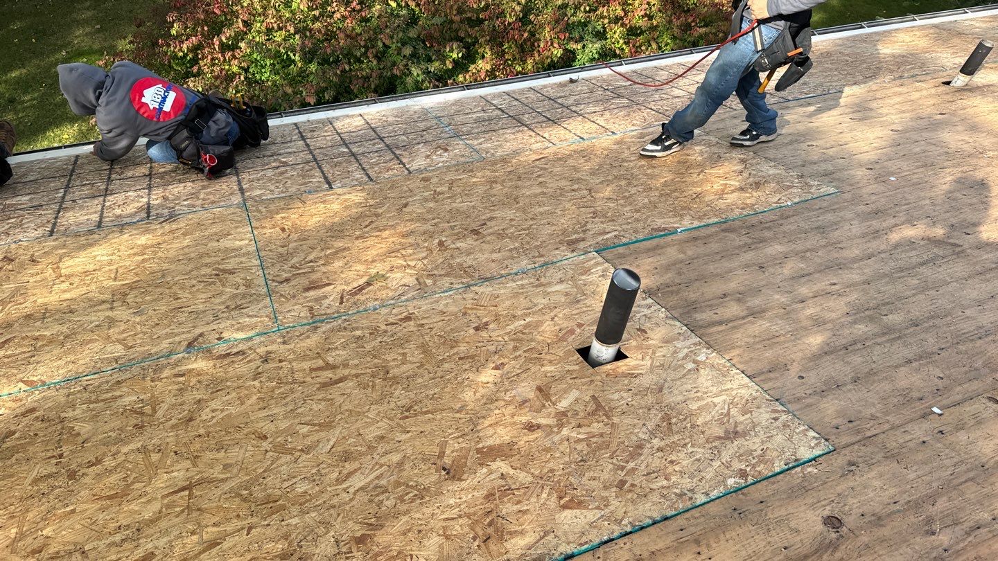 Roof Replacement using CertainTeed Landmark Pro by 180 Contractors