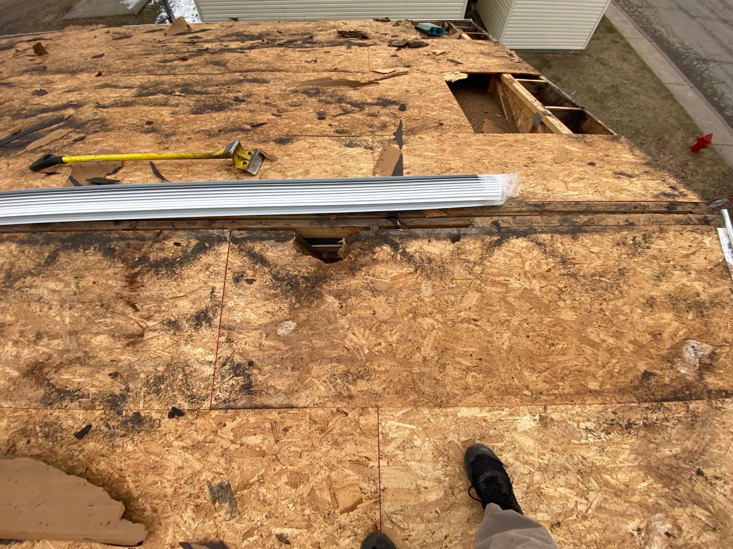 Roof Replacement using CertainTeed Landmark by 180 Contractors