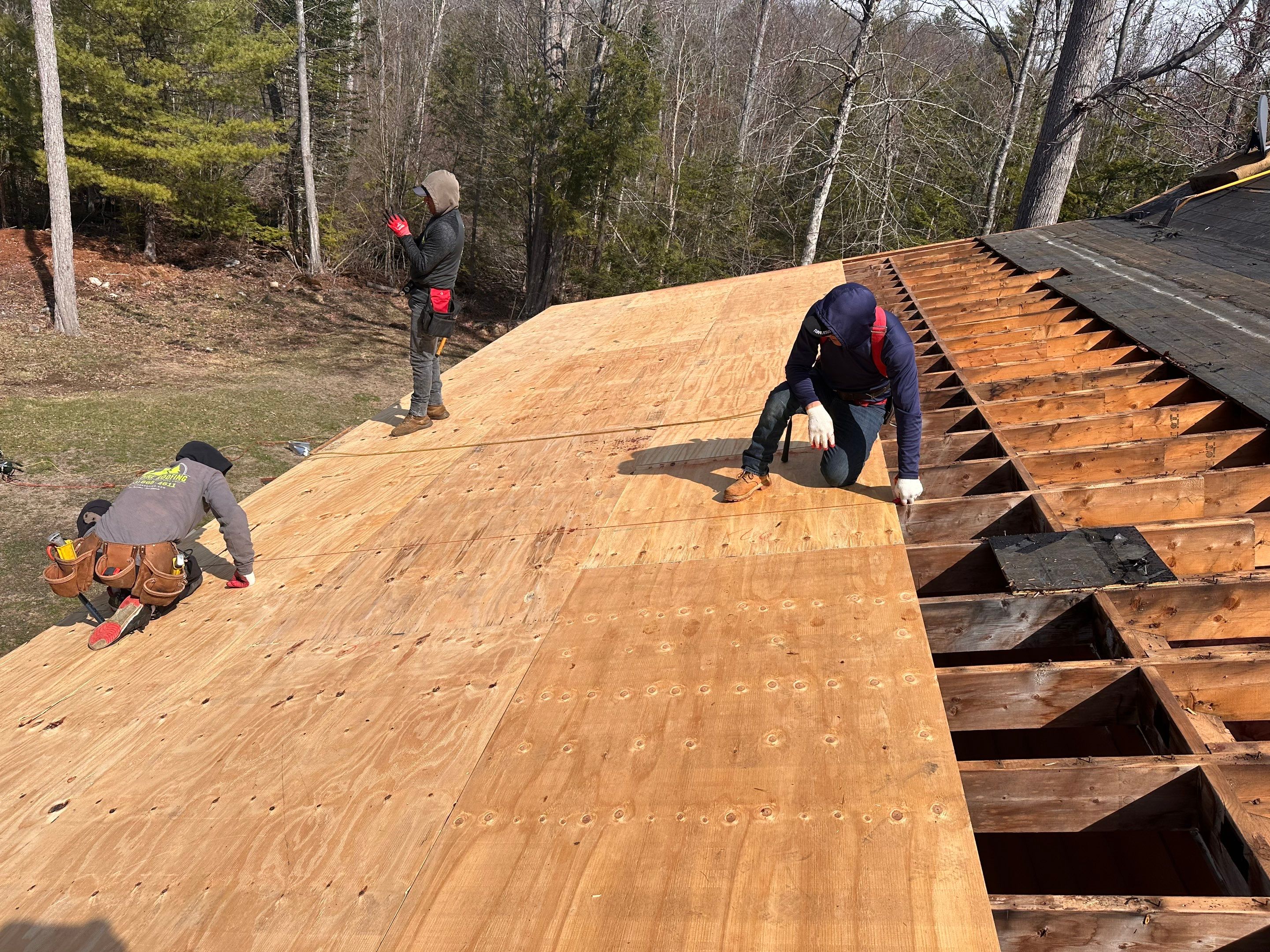 🏔️ Log Cabin Roof Replacement – Tuftonboro, NH by Tall pine roofing