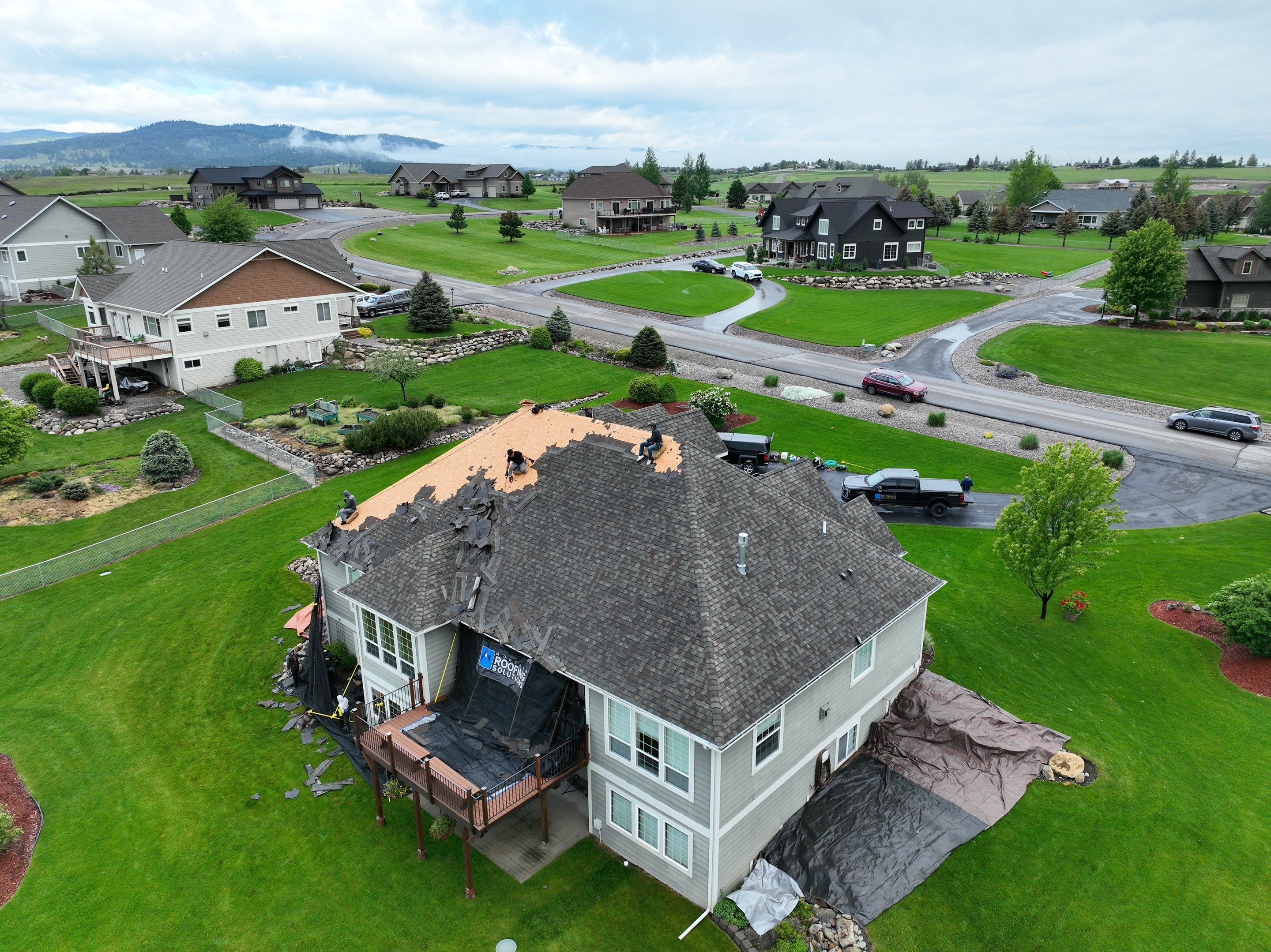 GAF Timberline HDZ - Weathered Wood by Montana Roofing Solutions