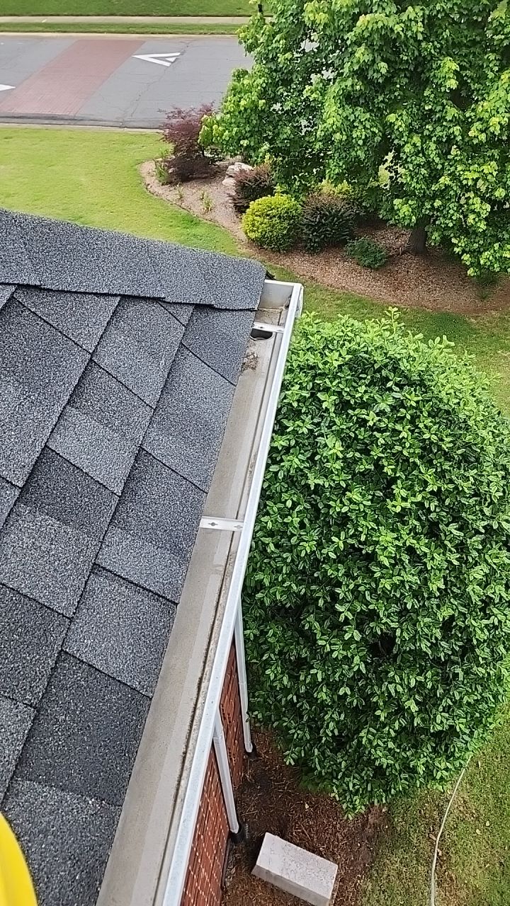 House Wash using cleaner by Power Wash Masters LLC