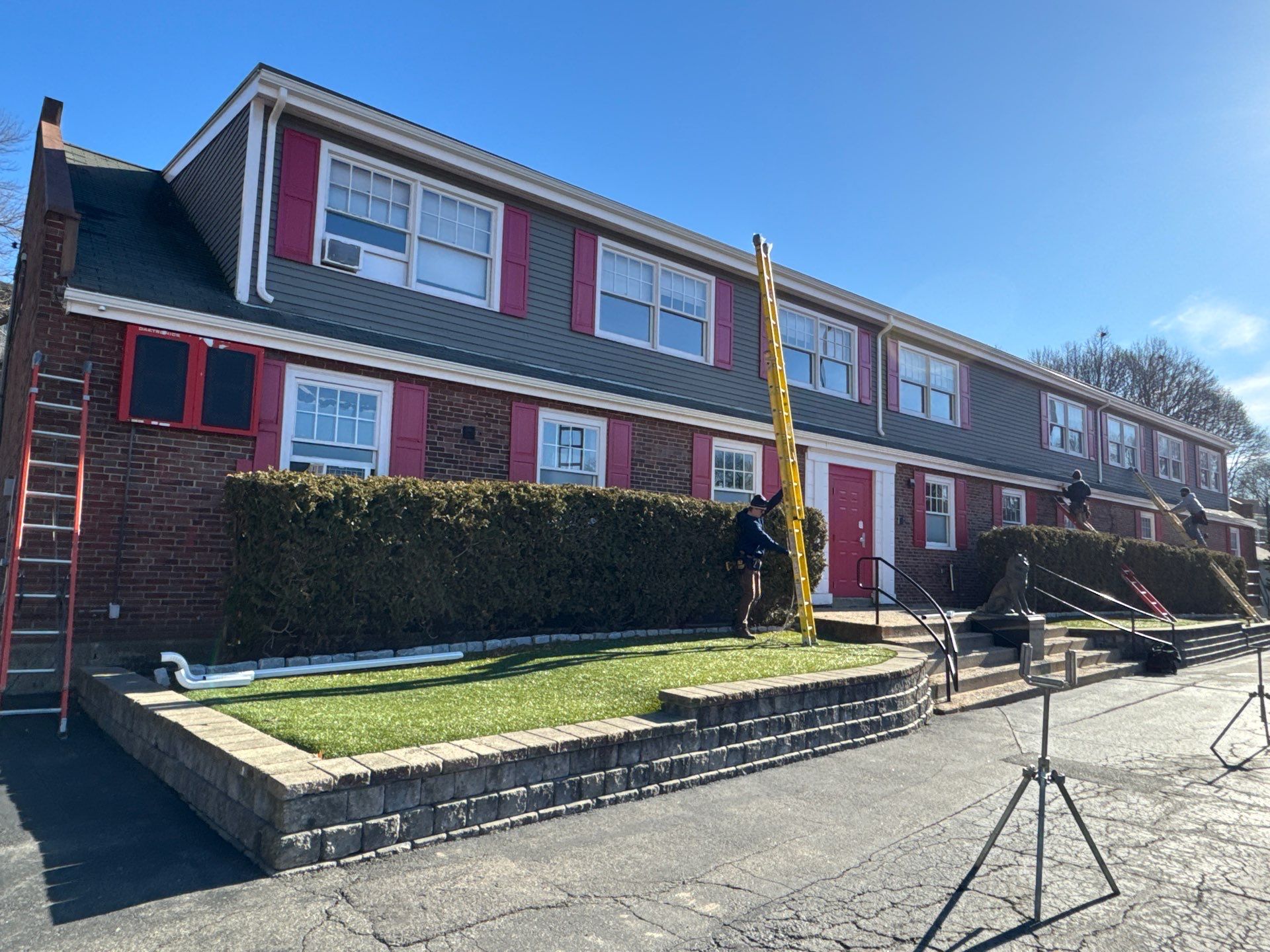 5" K-style Seamless Aluminum Gutters and 2x3 Downspouts in Brookline, MA by Gutter Pro Enterprises