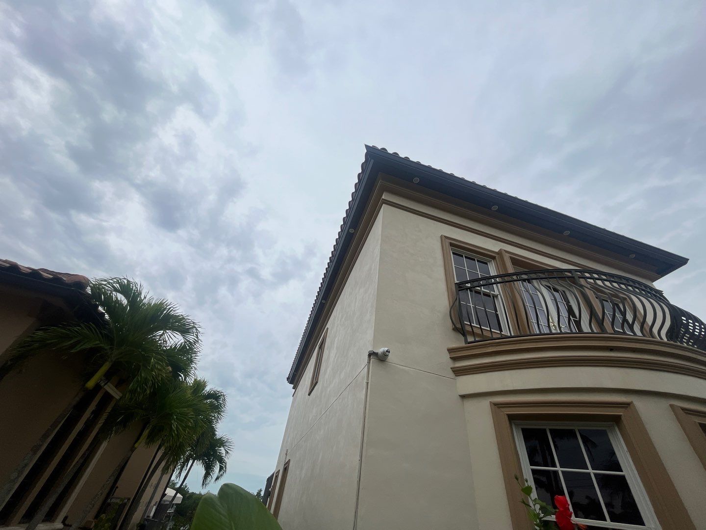 Musket Brown Seamless Gutters using Musket Brown Seamless Gutters in Cape Coral FL by Gutter Professors