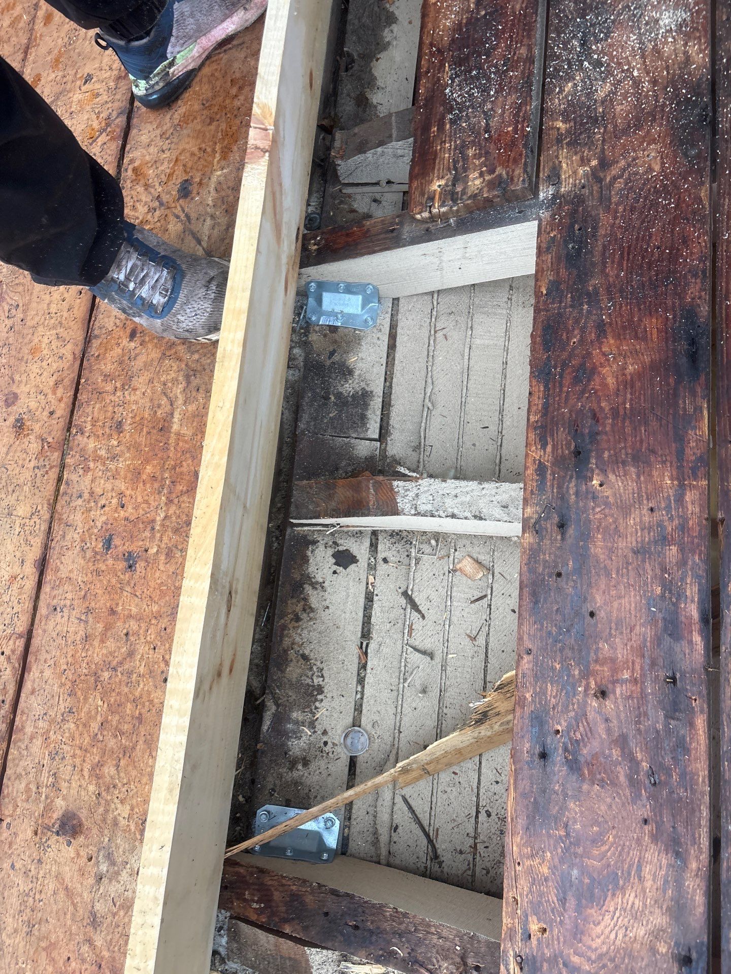 Project in St. Petersburg 33701 by Mitchell Roofing Company LLC 