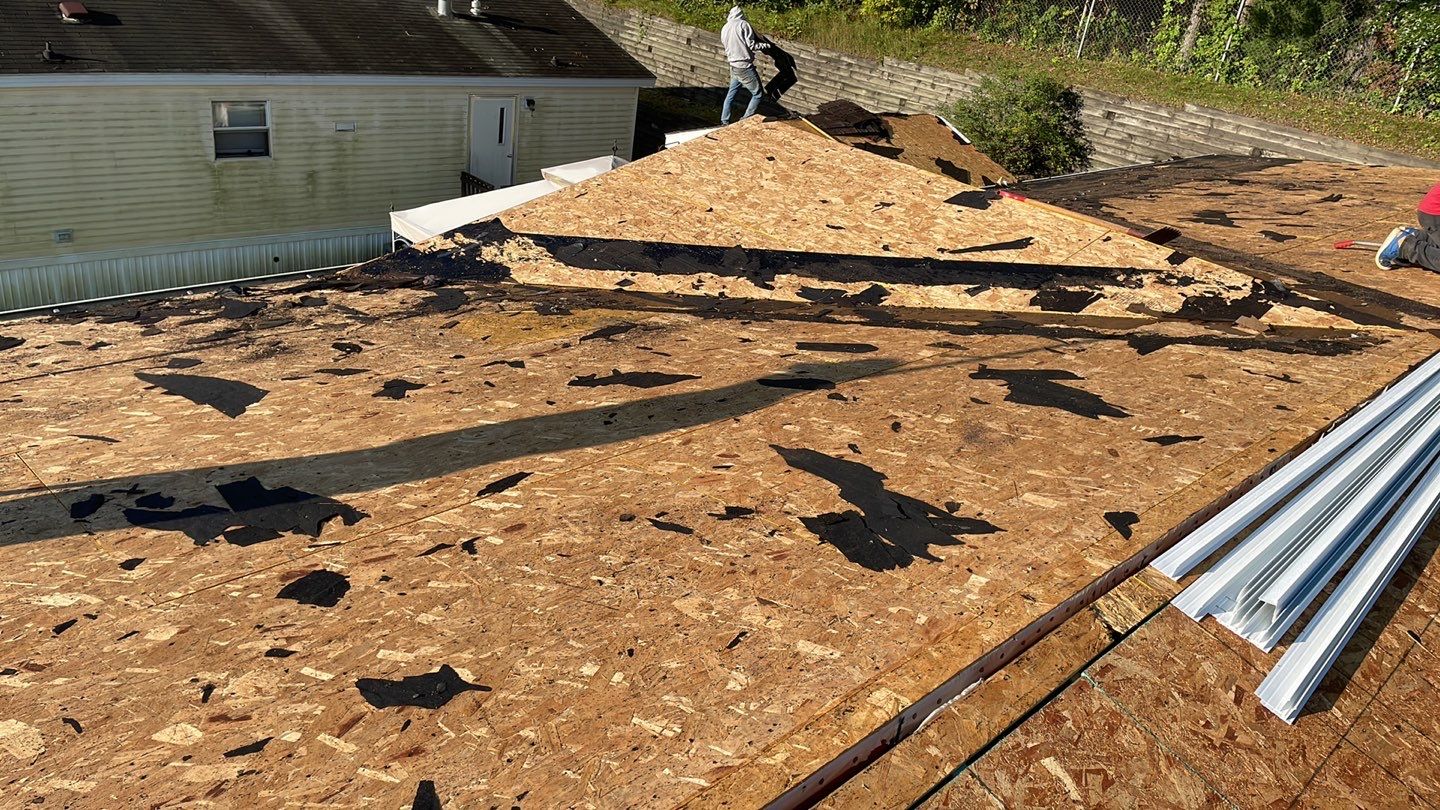 Roof Replacement using CertainTeed Landmark by 180 Contractors