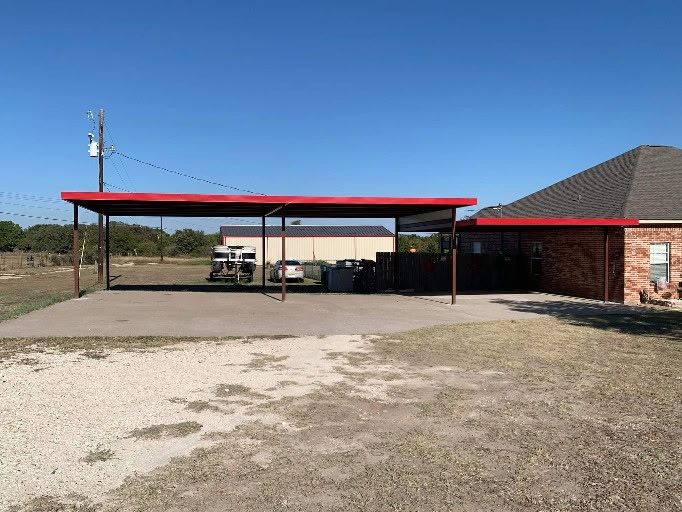 Carports, Metal Patio Covers, Barns, Shops, and more by REPS Austin Area Roofer