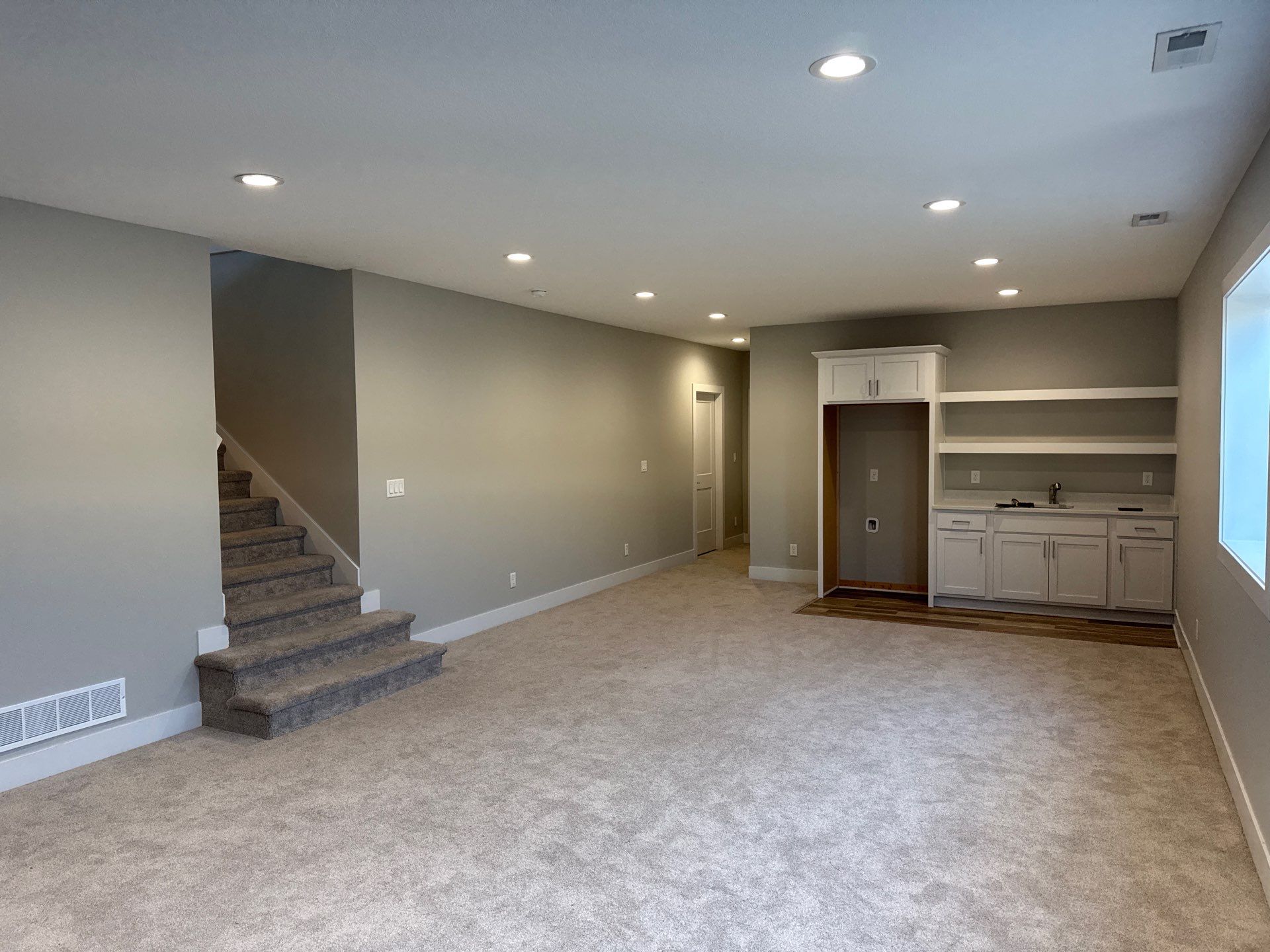 Project in Waukee by Midwest Paint LLC
