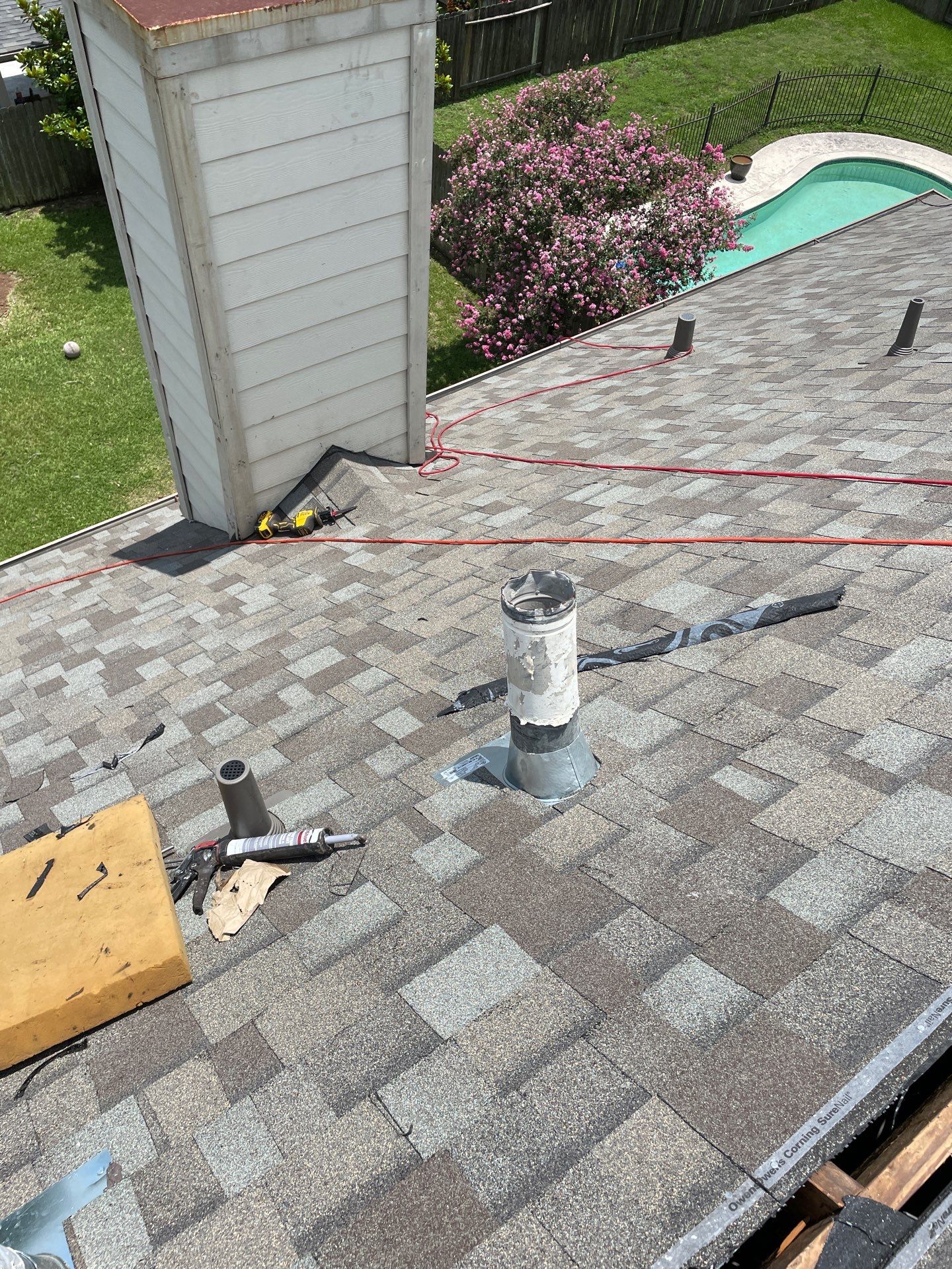 Residential Roofing Installation using Owen's Corning Duration (Lifetime) Shingles by Roof Repair Company