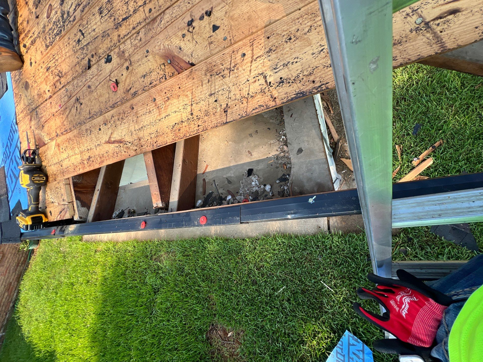 Residential Roofing Repair using Owen's Corning Duration (Lifetime) Shingles by Roof Repair Company