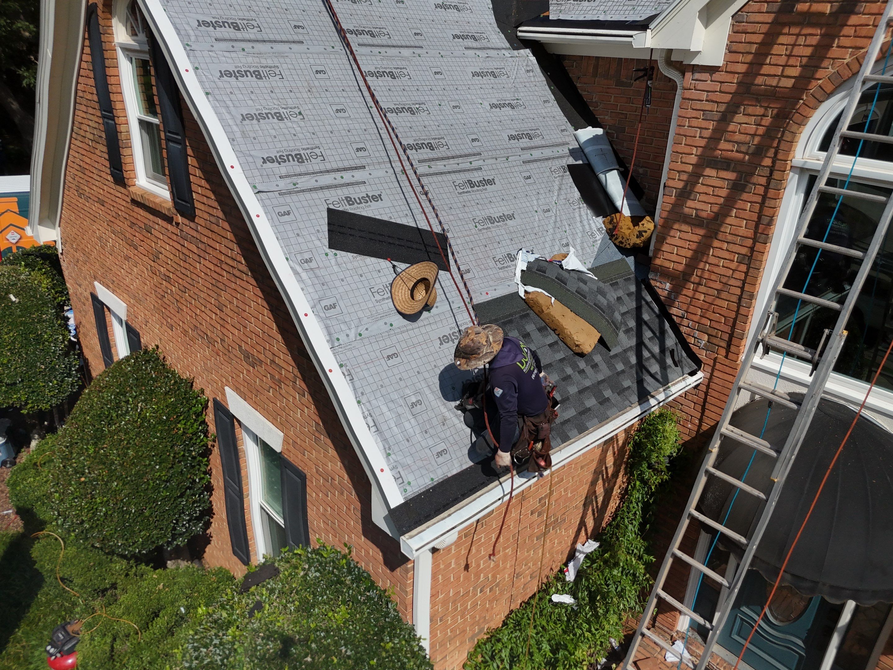  Sidestreet Circle  Atlanta Roof Replacement  by Dom Roofing & Restoration