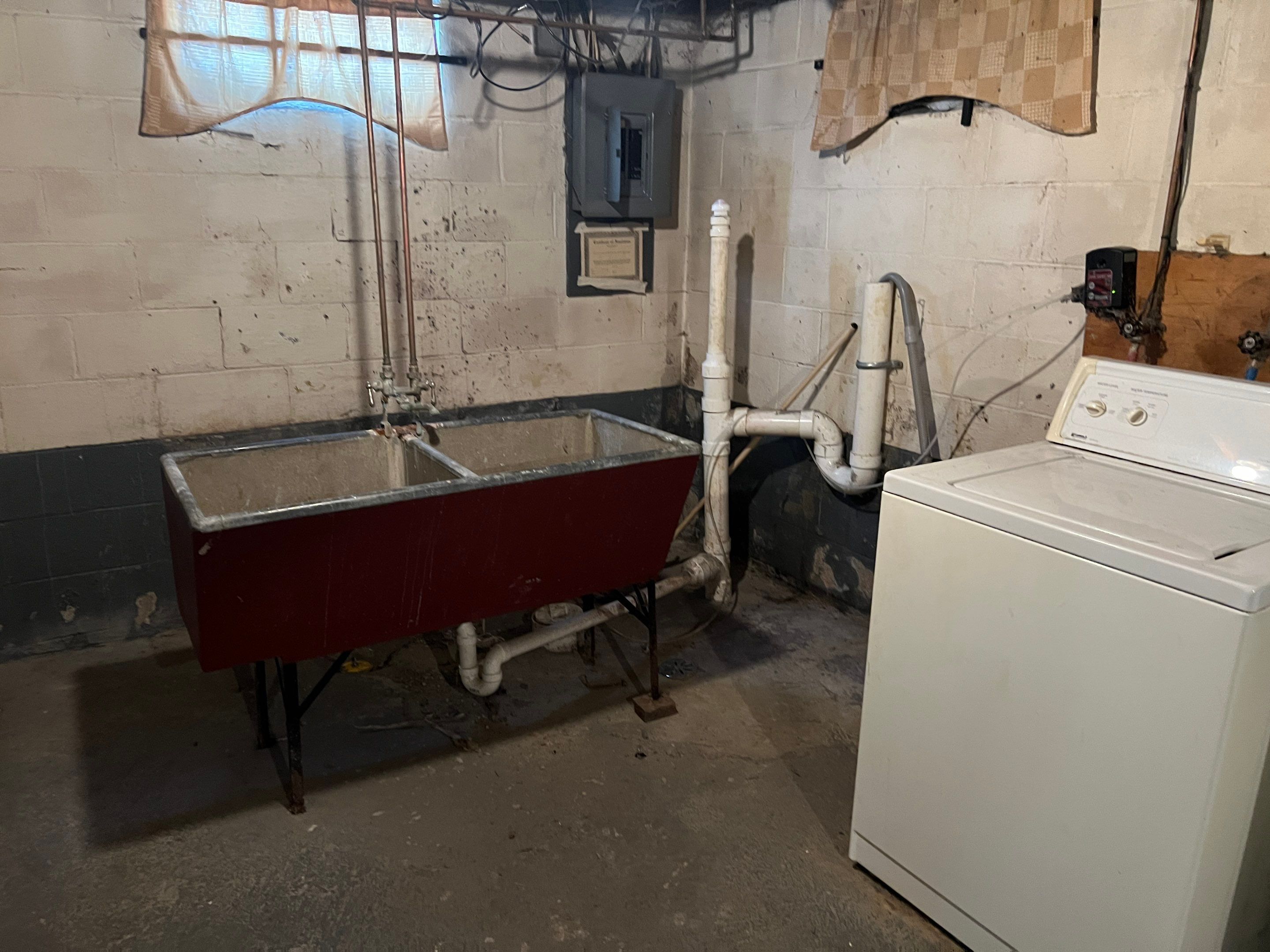 Rent-Ready Renovation for Tenant Transition by Dream Living Homes | 10X Prop. Mgt. | Nailed It GC