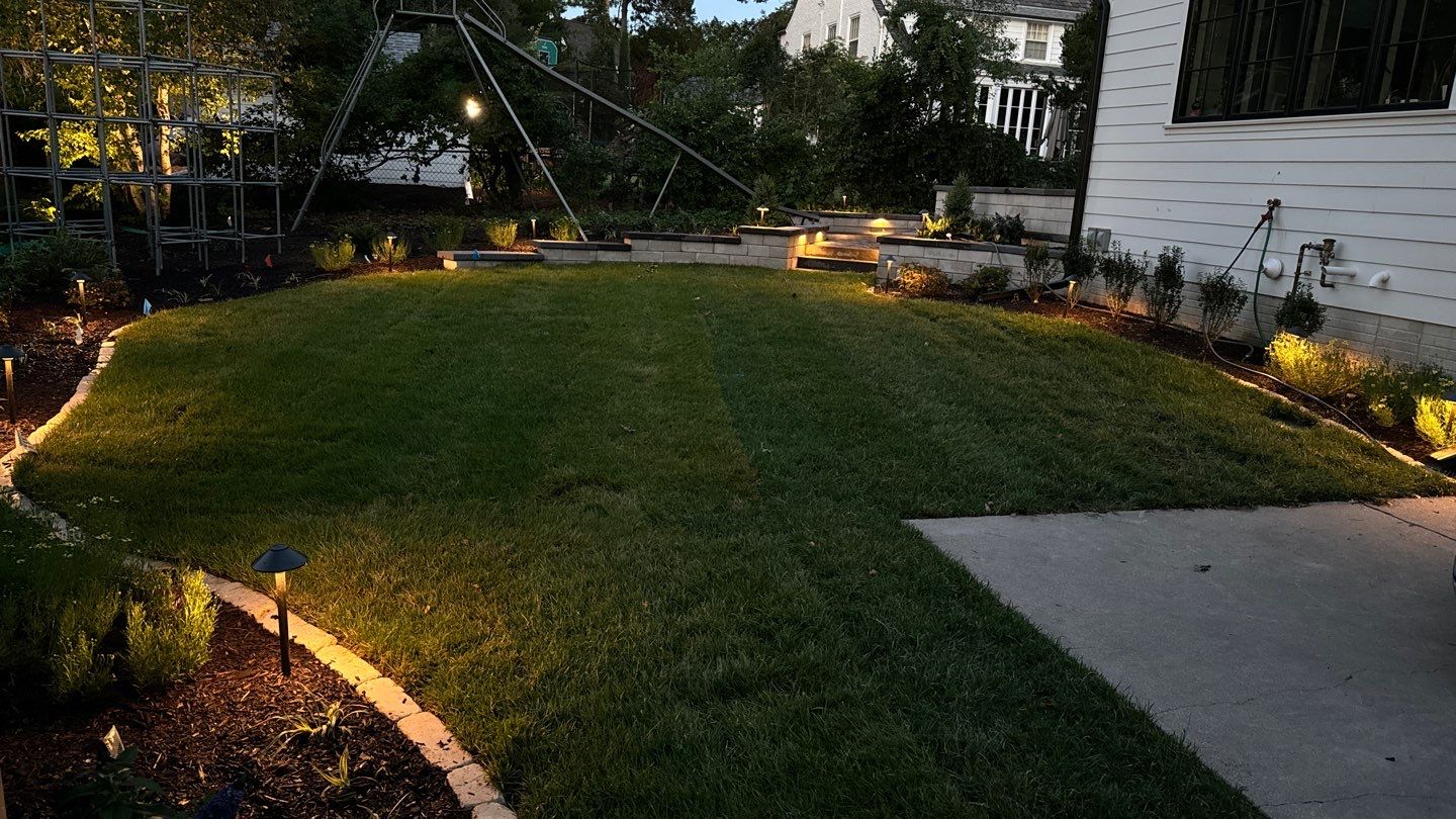 A Beautifully Landscaped Home Retreat by New Horizon Landscapes
