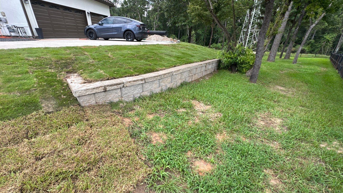 🏡 Duane’s Complete Retainer Wall & Hardscape Walkway by Texas Urban Elements