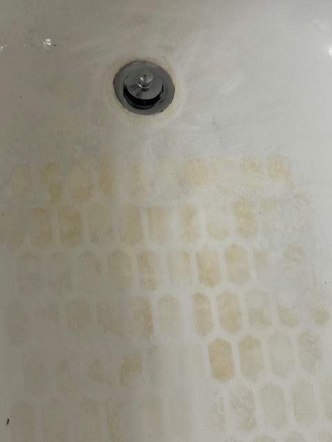 Bathtub Deep Clean by Surface Experts - Cypress / North Katy
