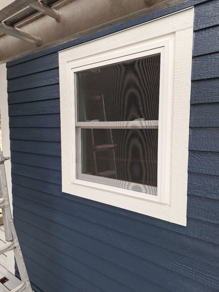 Siding and Window Replacement in Plymouth, WI by Gellings Roofing & Siding